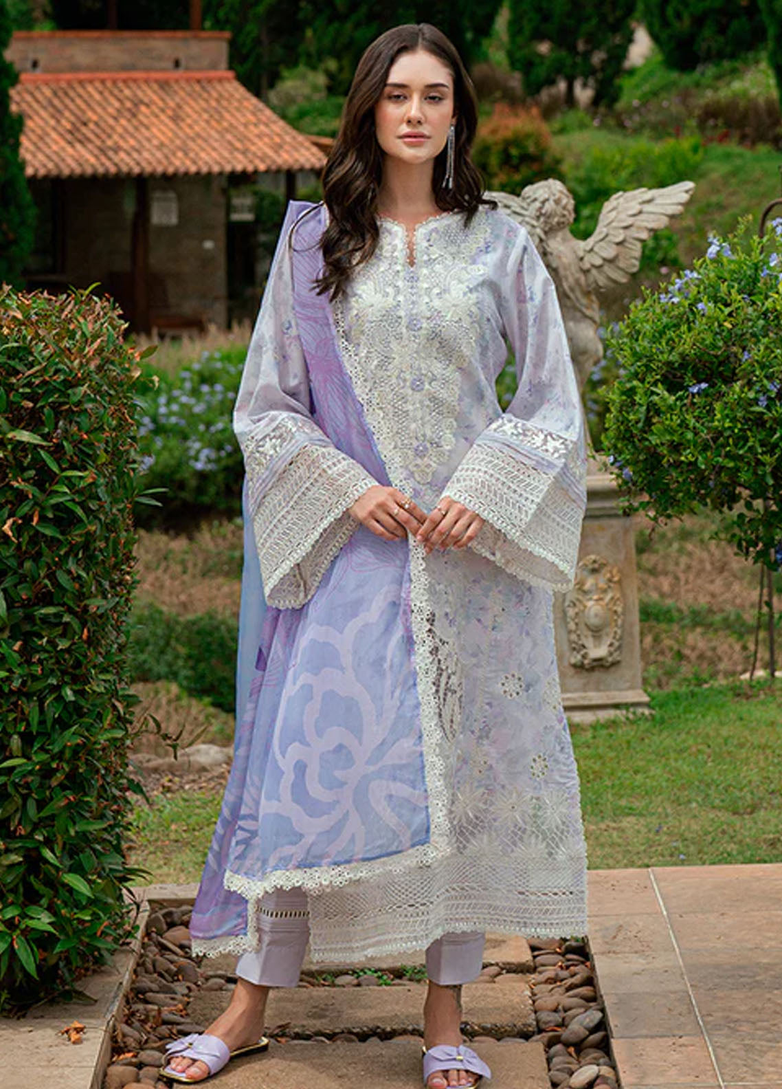 Roheenaz Embroidered Lawn Suits Unstitched 3 Piece D-08 B Florin