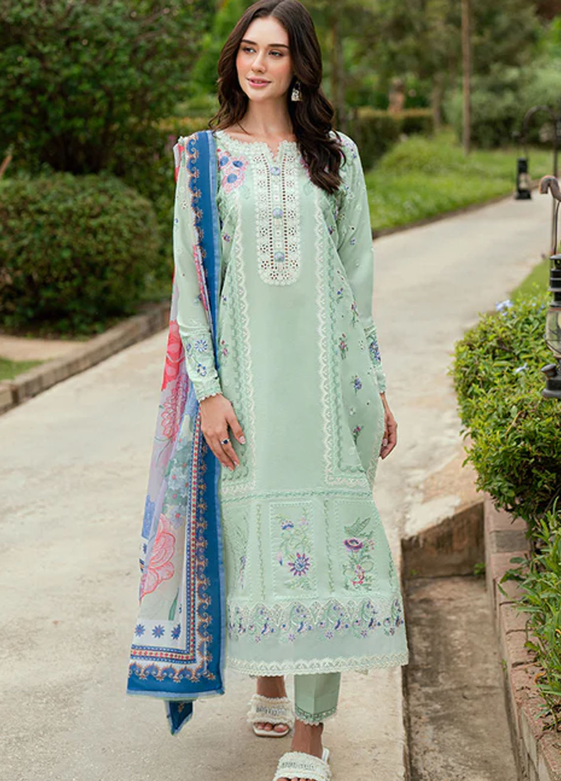 Roheenaz Embroidered Lawn Suits Unstitched 3 Piece D-04 A Veloura
