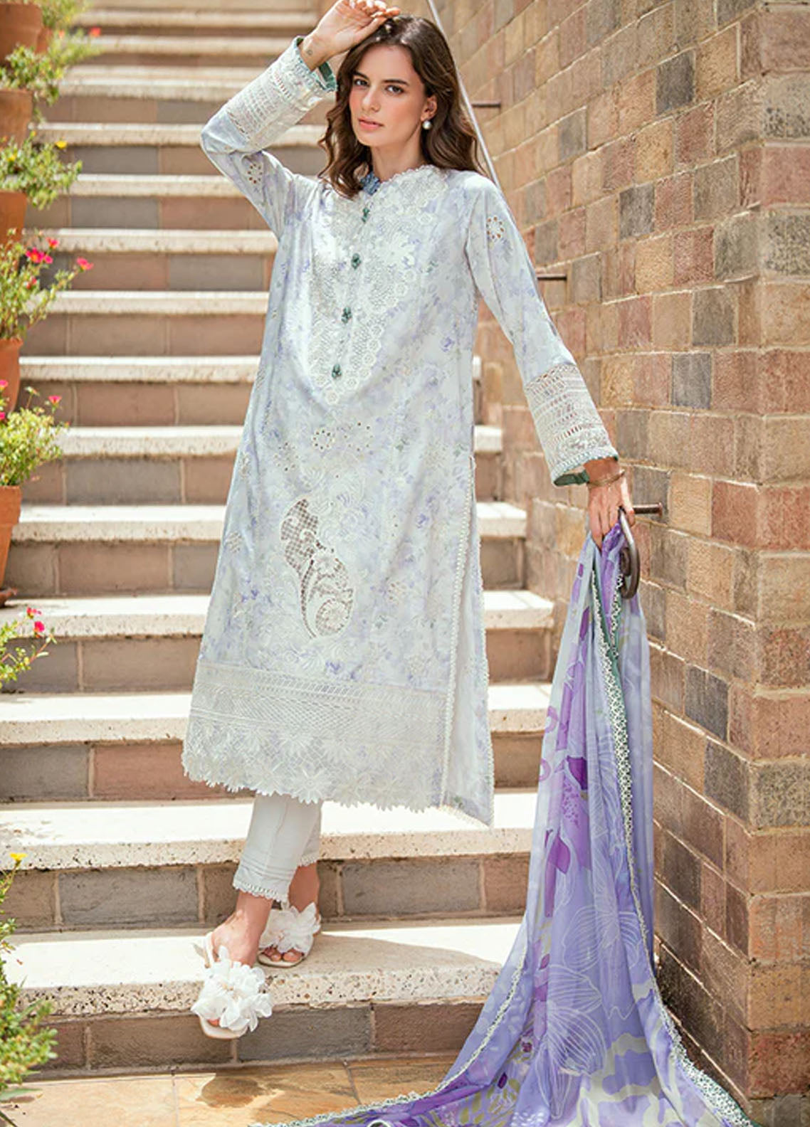 Roheenaz Embroidered Lawn Suits Unstitched 3 Piece D-08 A Aeris