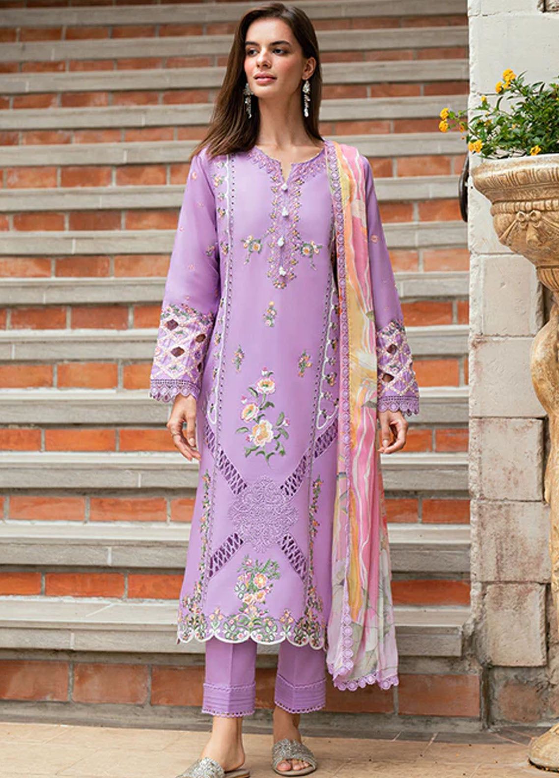 Roheenaz Embroidered Lawn Suits Unstitched 3 Piece D-03 A Wisteria