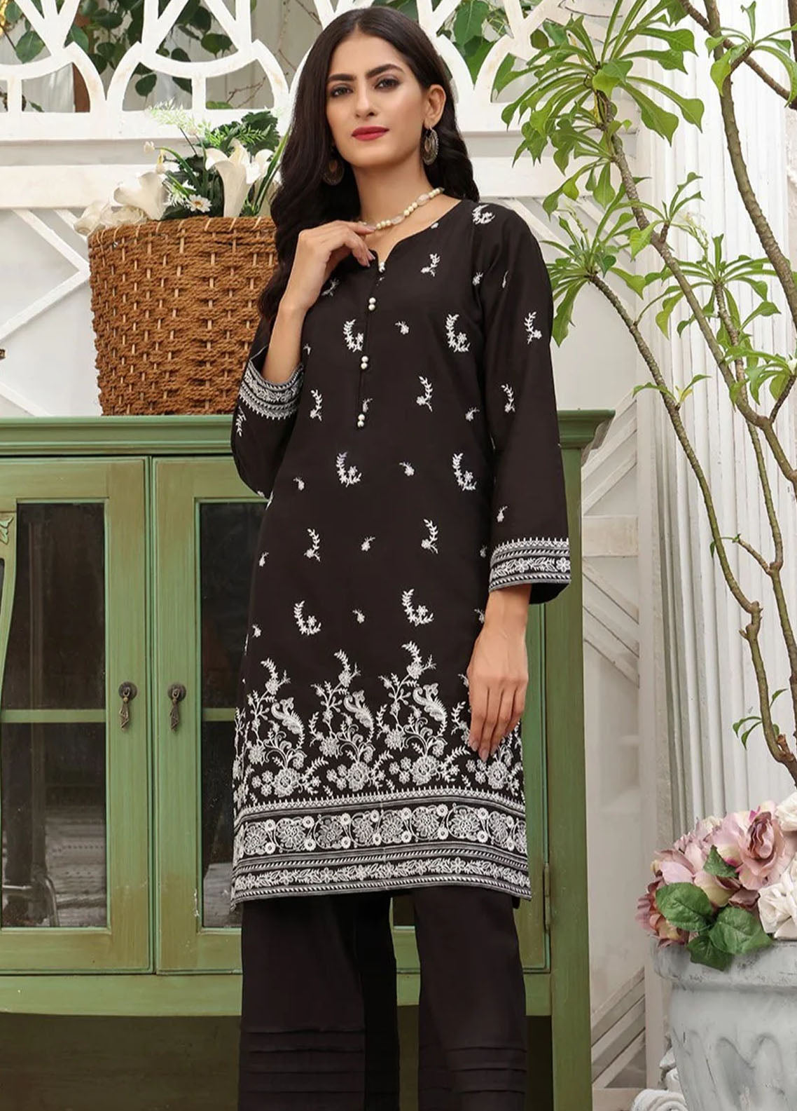 Rabia's Textiles Pret Embroidered Lawn Kurti RT1P15 Black Swan