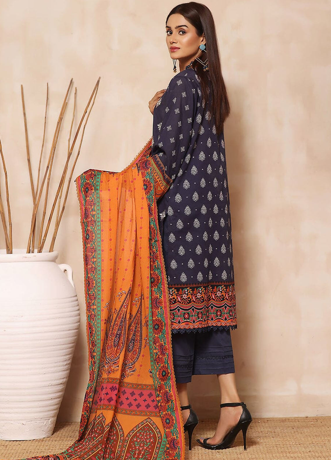 Rang-e-Hayah By Khas Unstitched Lawn Collection 2023 KL-1931