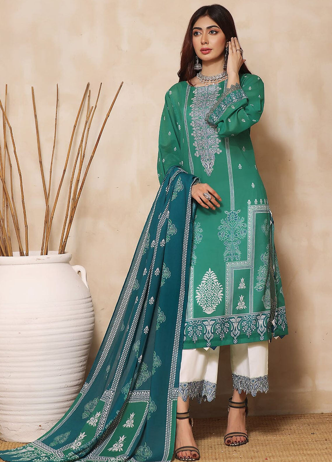 Rang-e-Hayah By Khas Unstitched Lawn Collection 2023 KL-1935