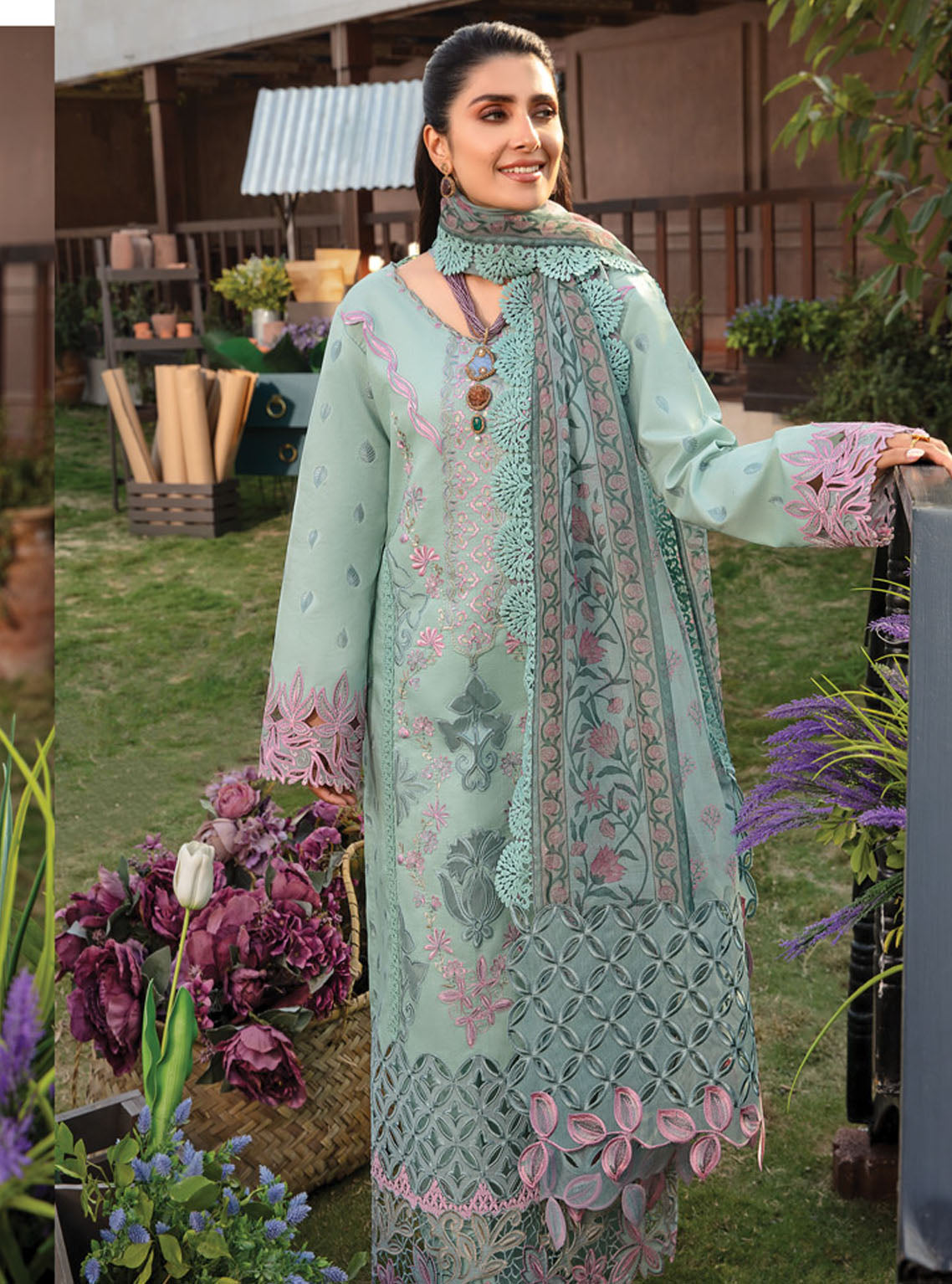 Rang Rasiya Premium Eid Collection 2024 D-09 Amyra