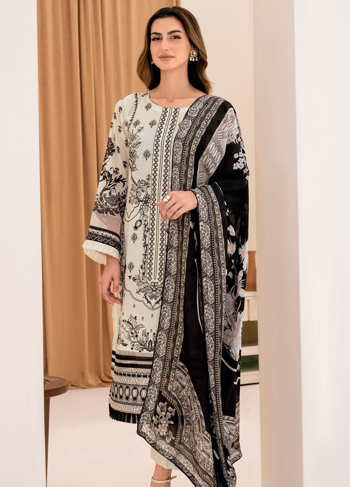 Riwayat By Ramsha Luxury Lawn Collection 2023 Vol-7 Y-704