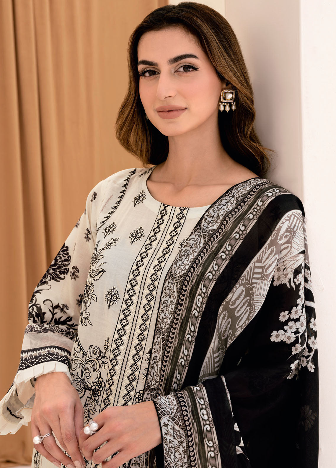 Riwayat By Ramsha Luxury Lawn Collection 2023 Vol-7 Y-704