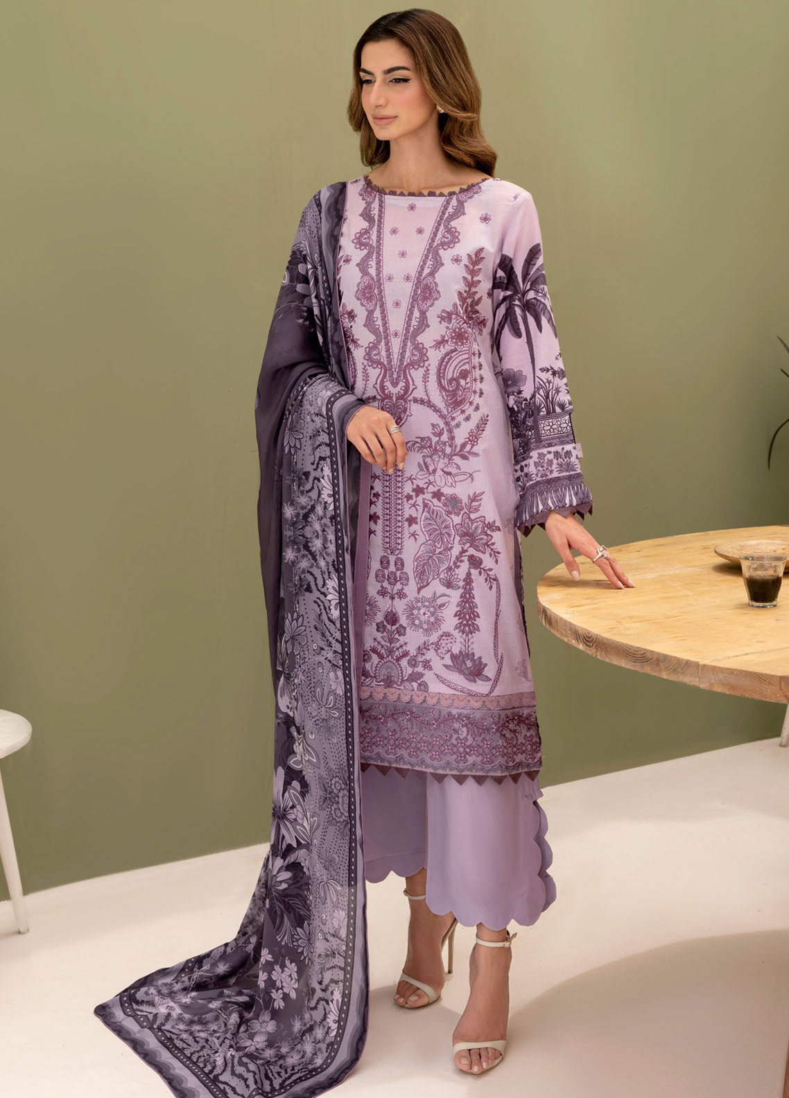 Riwayat By Ramsha Luxury Lawn Collection 2023 Vol-7 Y-706