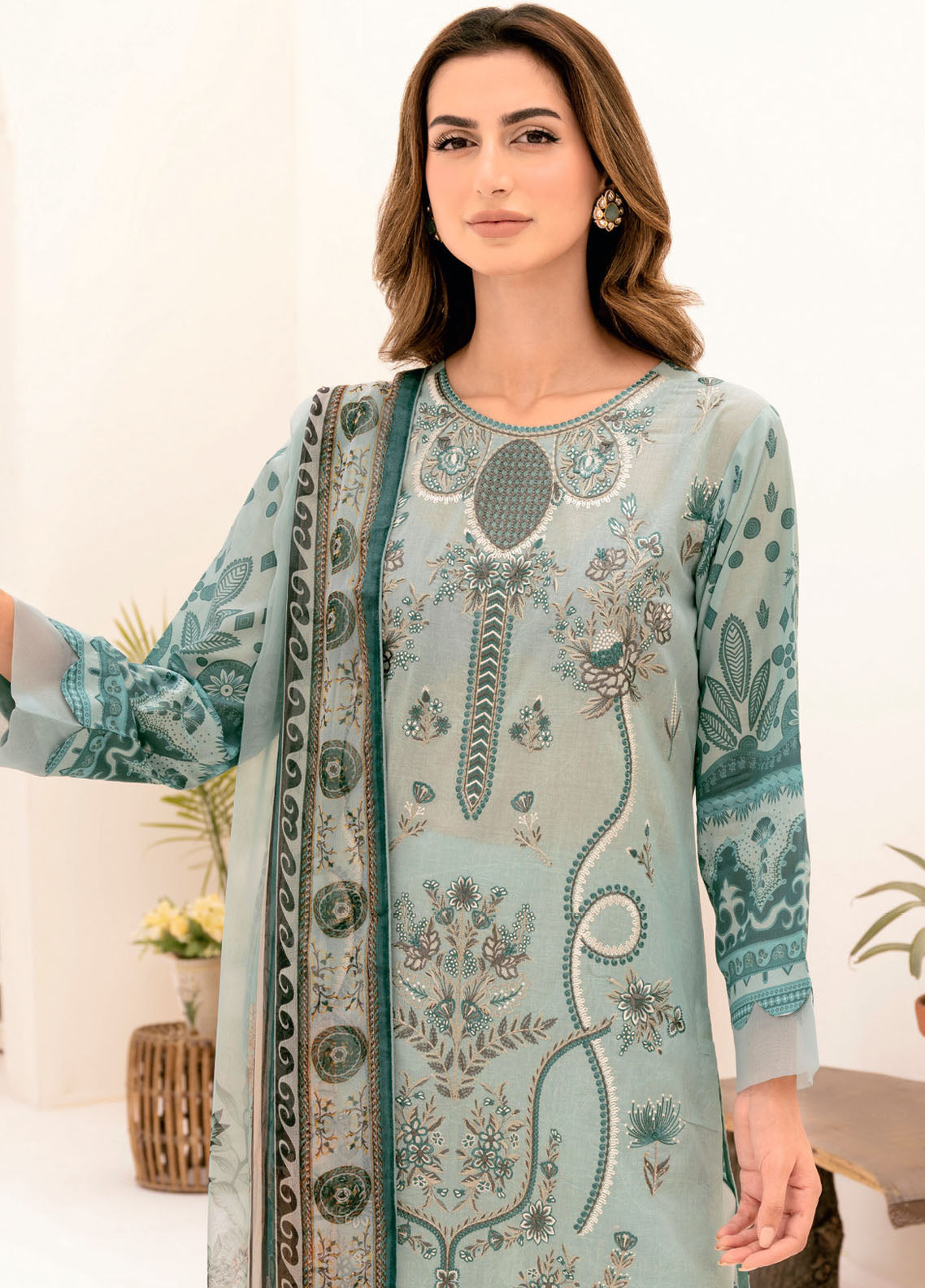 Riwayat By Ramsha Luxury Lawn Collection 2023 Vol-7 Y-709