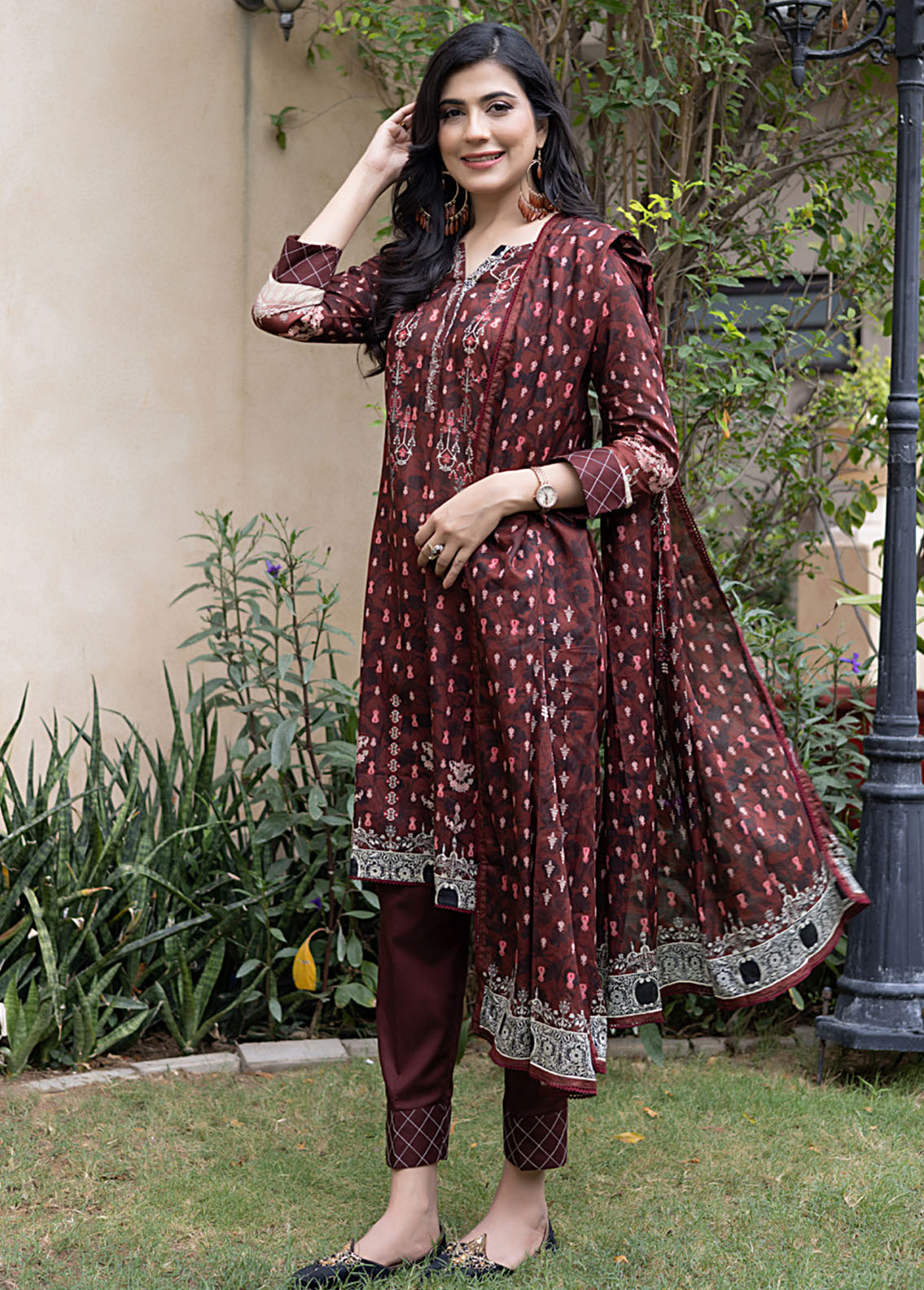 Salina By Regalia Textile Printed Lawn Suits Unstitched 3 Piece RGT24SS SS-3