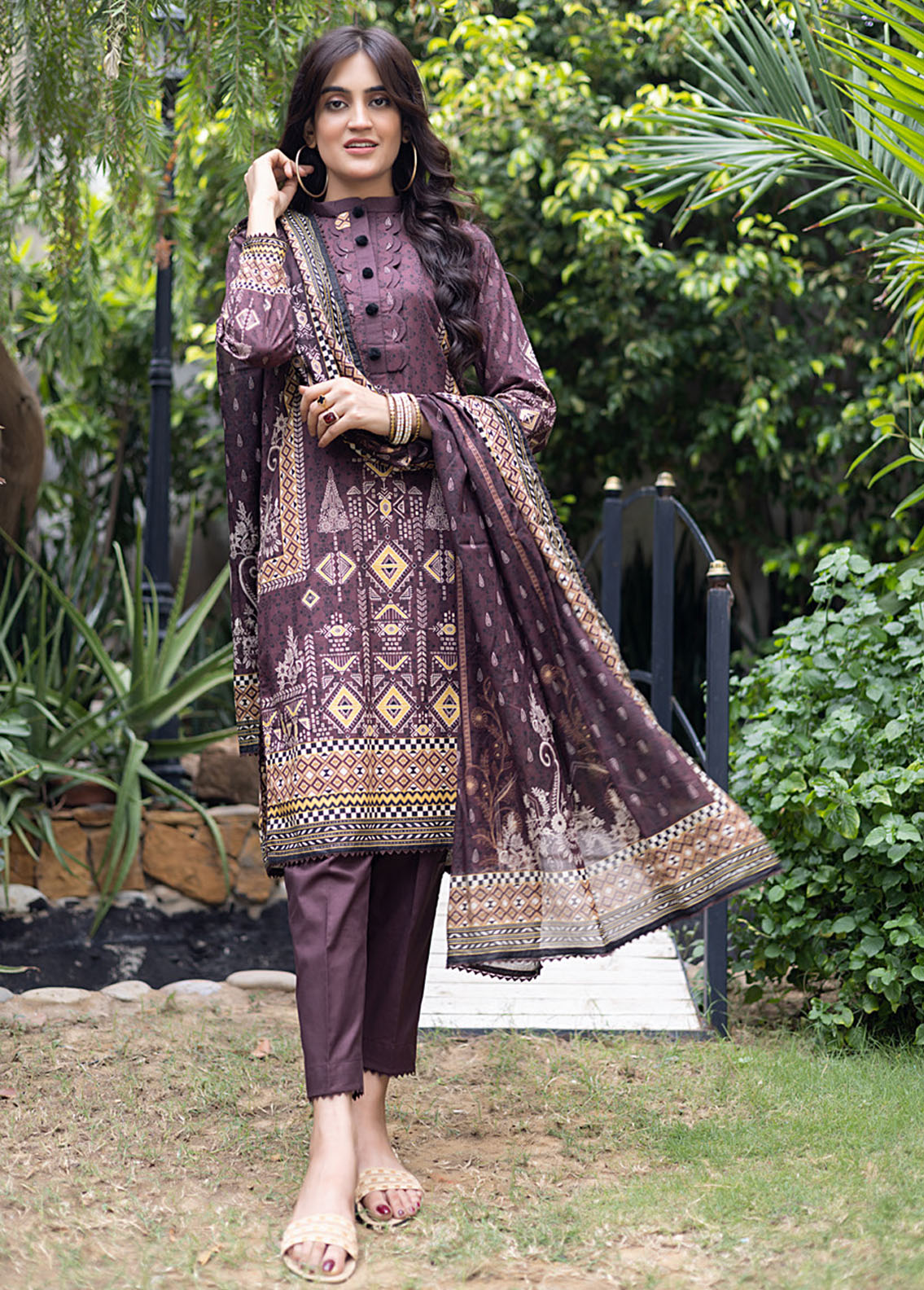 Salina By Regalia Textile Printed Lawn Suits Unstitched 3 Piece RGT24SS SS-1