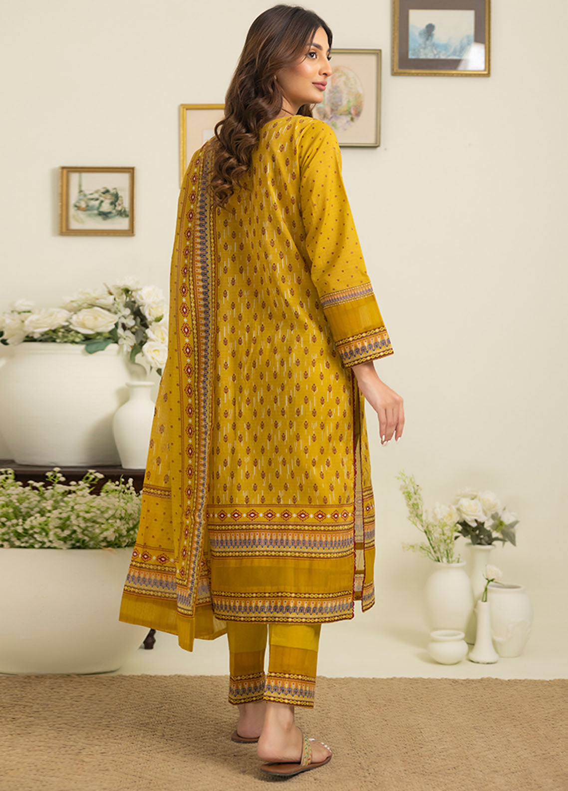 Salina By Regalia Printed Cotton Suit Unstitched 3 Piece RGT24SS3SPC3-1 - Mid Summer Collection