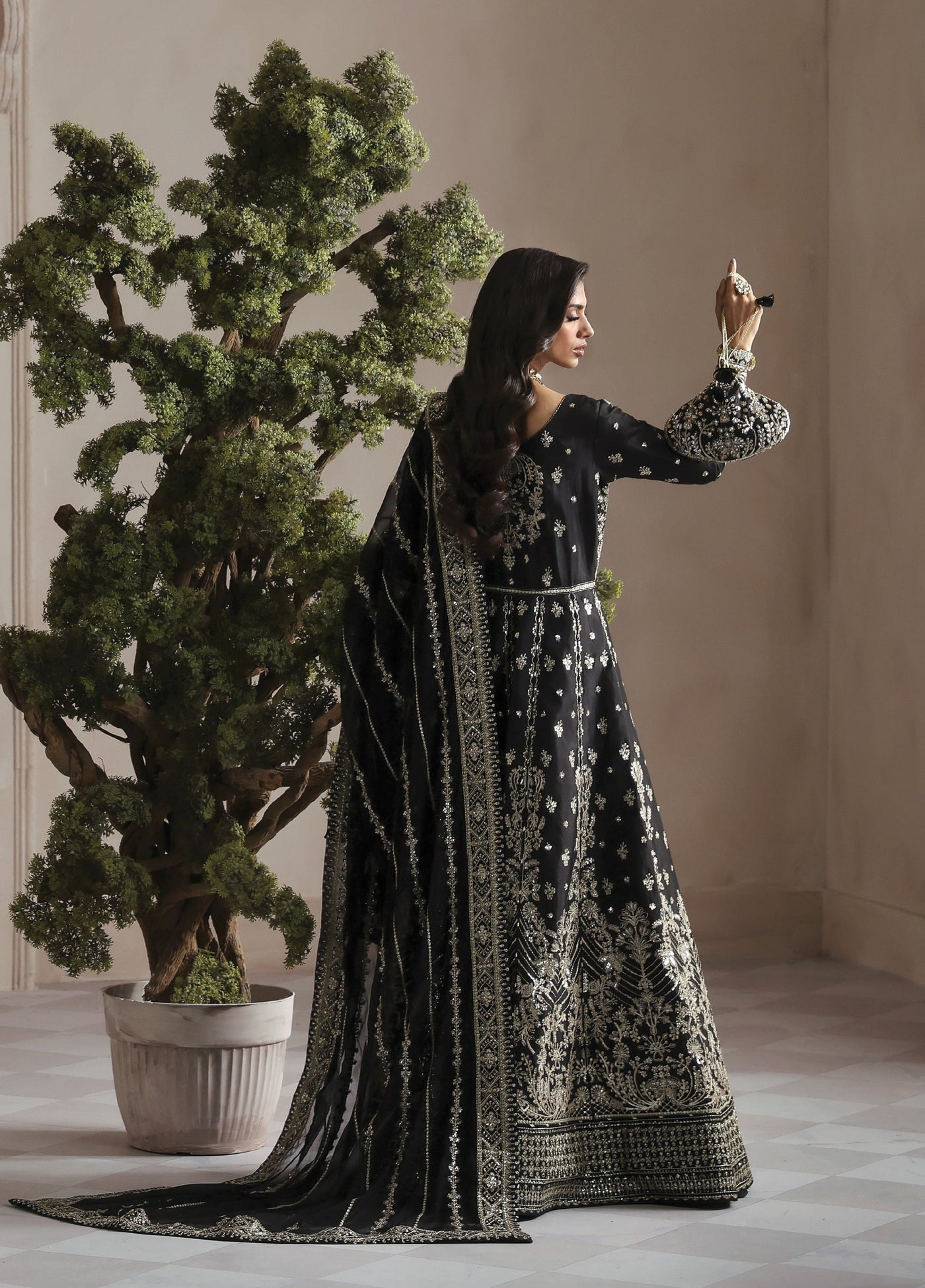 Serica by Gulaal Unstitched Raw Silk Embroidered Suits 3 Piece GL25URC D-SD09-Sorelia - Winter Collection