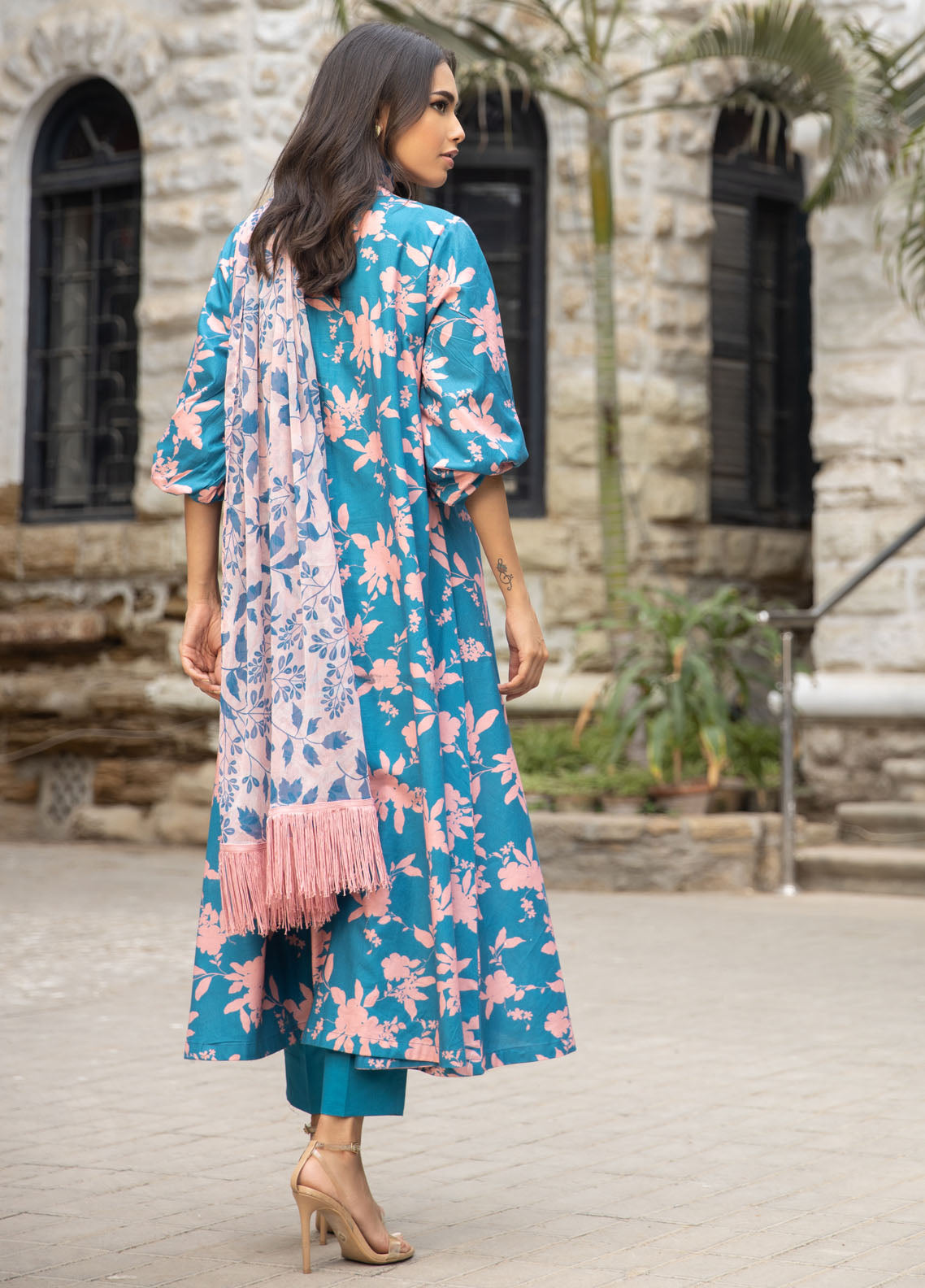 Sahar Autumn Winter Cambric Collection 2023 AWC-V1-23-04