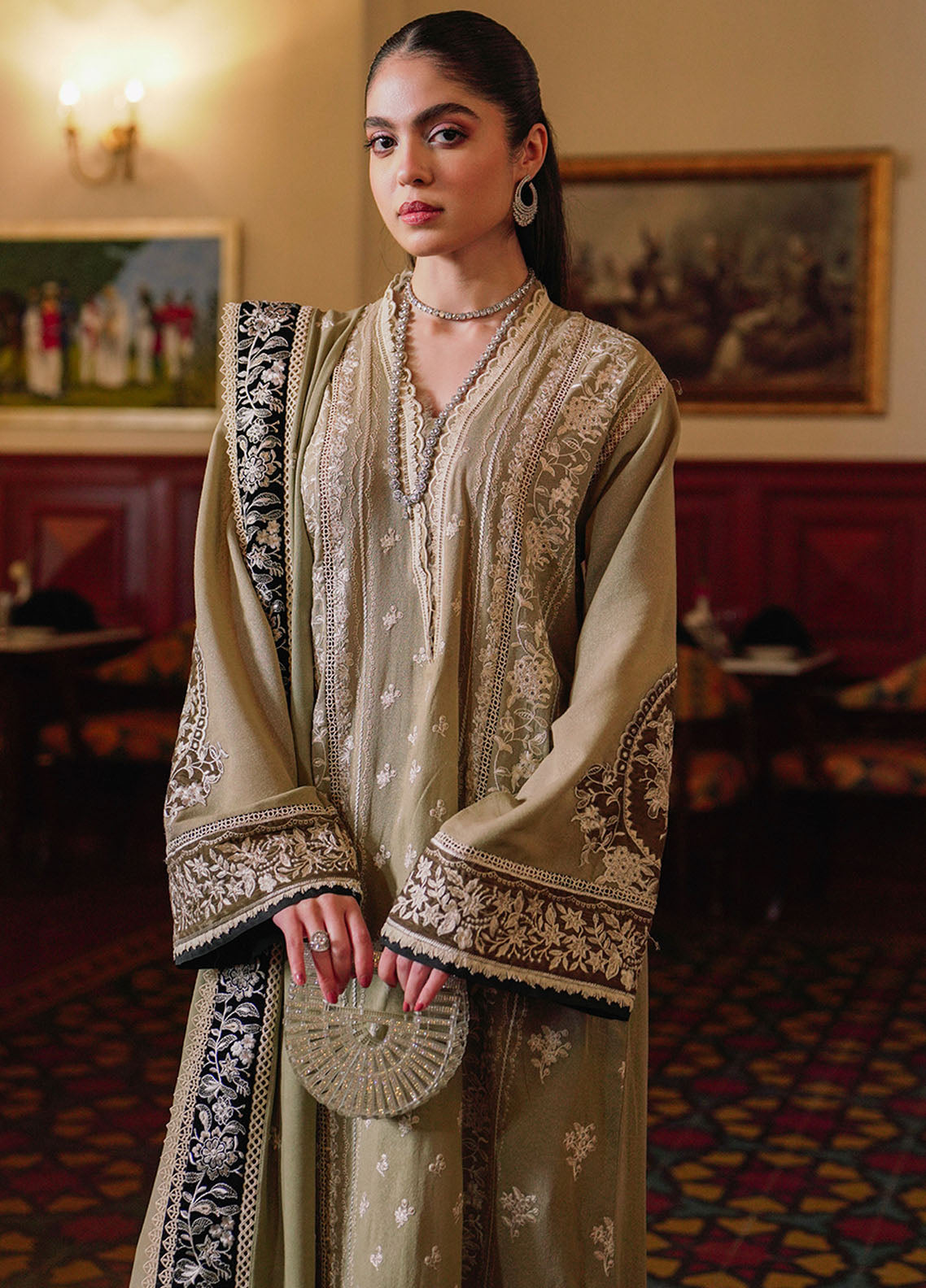 Saira Rizwan Winter Unstitched Collection 2023 SR-04 Lamisa