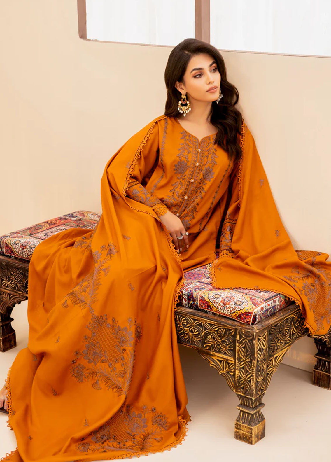 Mohagni Pret Embroidered Dhanak 3 Piece Suit MWS-01