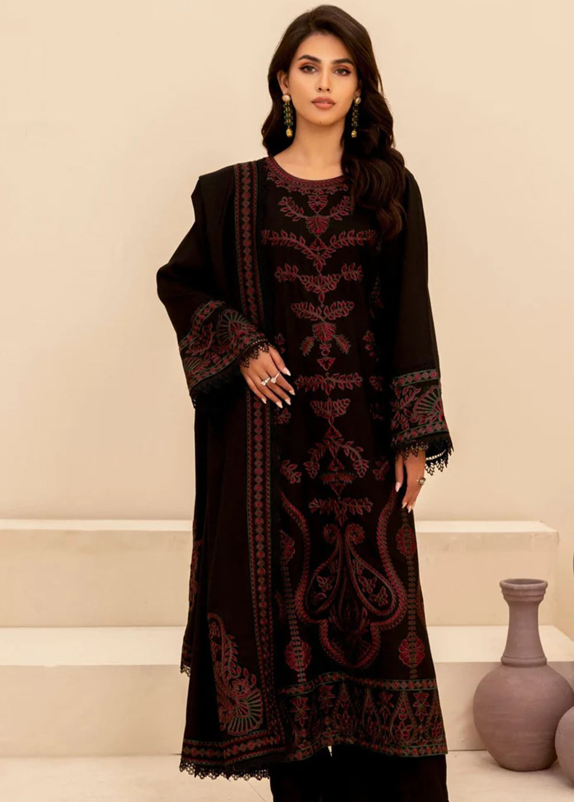 Mohagni Pret Embroidered Dhanak 3 Piece Suit MWS-03