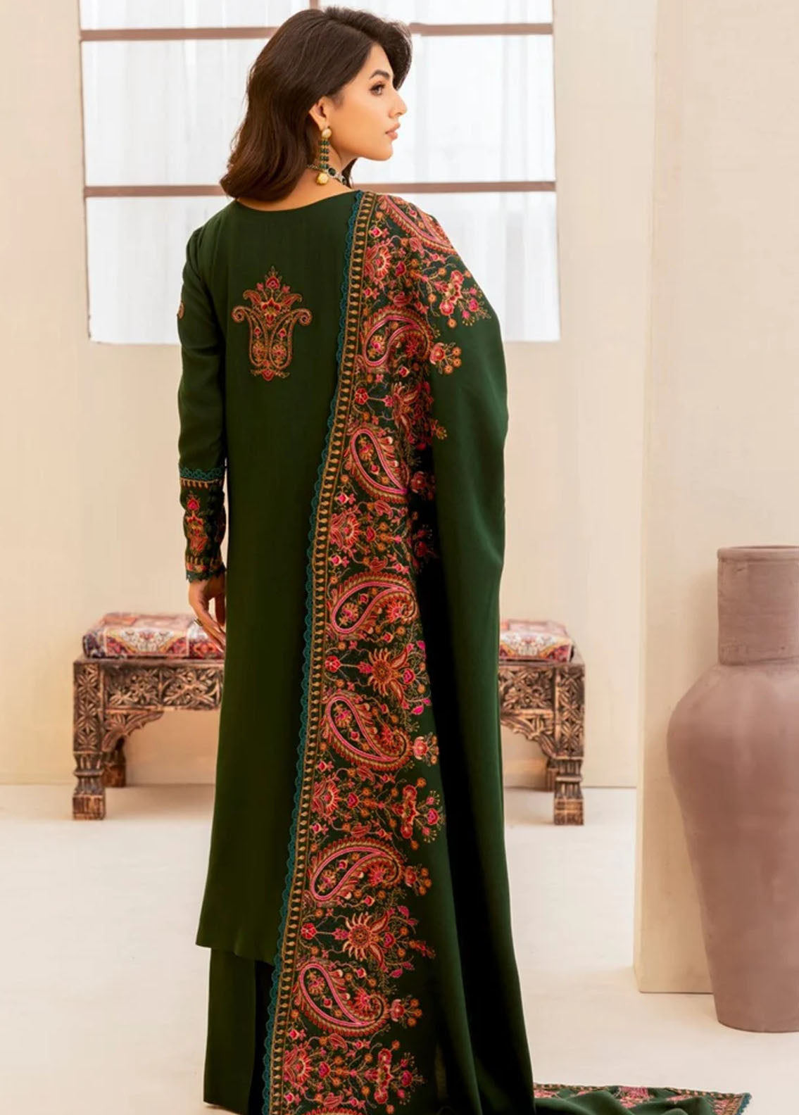 Mohagni Pret Embroidered Dhanak 3 Piece Suit MWS-04