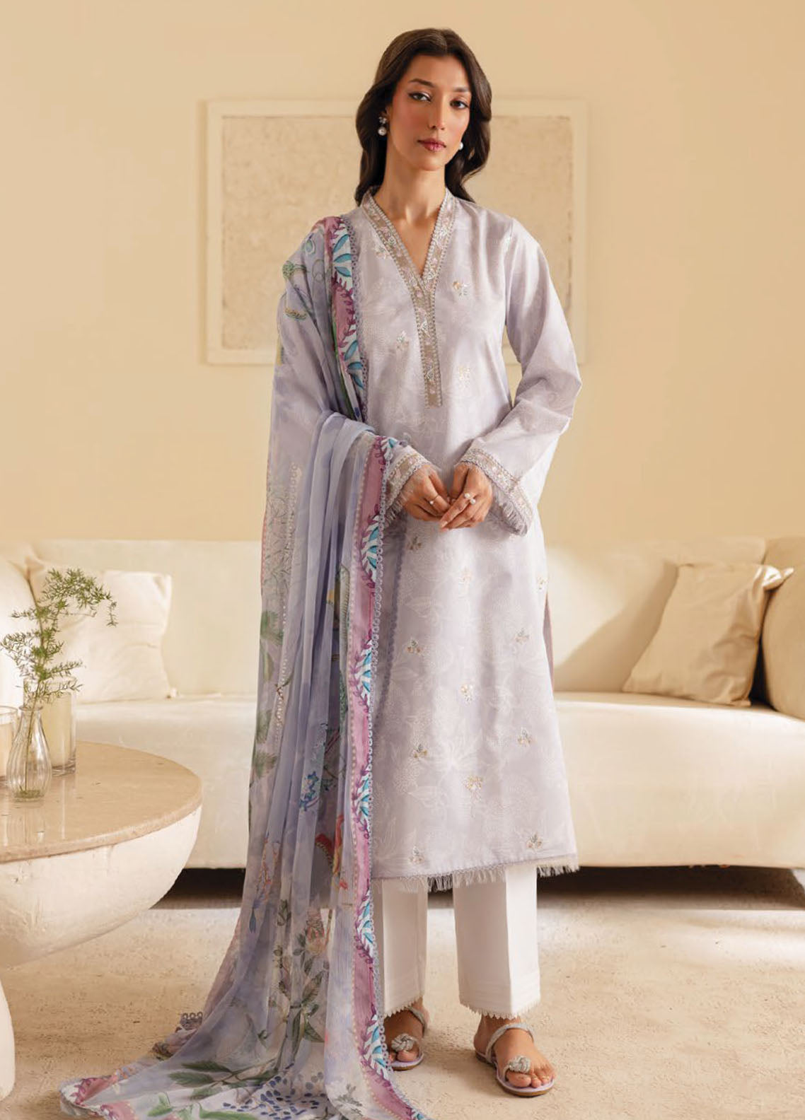Seran Embroidered Lawn Suits Unstitched 3 Piece D-06 Elanah