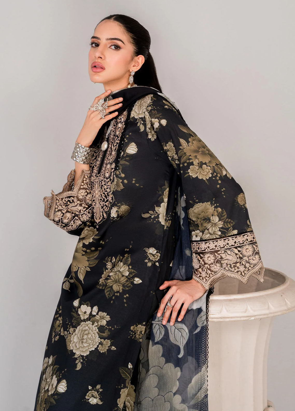 Serene By Shazme Unstitched Lawn Collection 2023 SH-04 Floral Noir