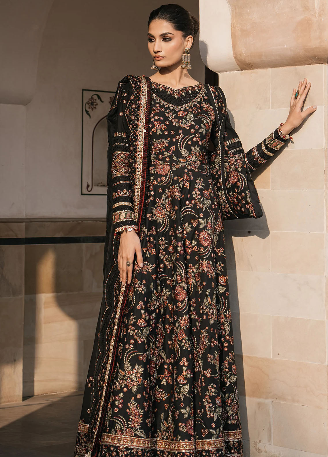 Shahkaar by Jazmin Eid Festive Lawn Collection 2024 D-15