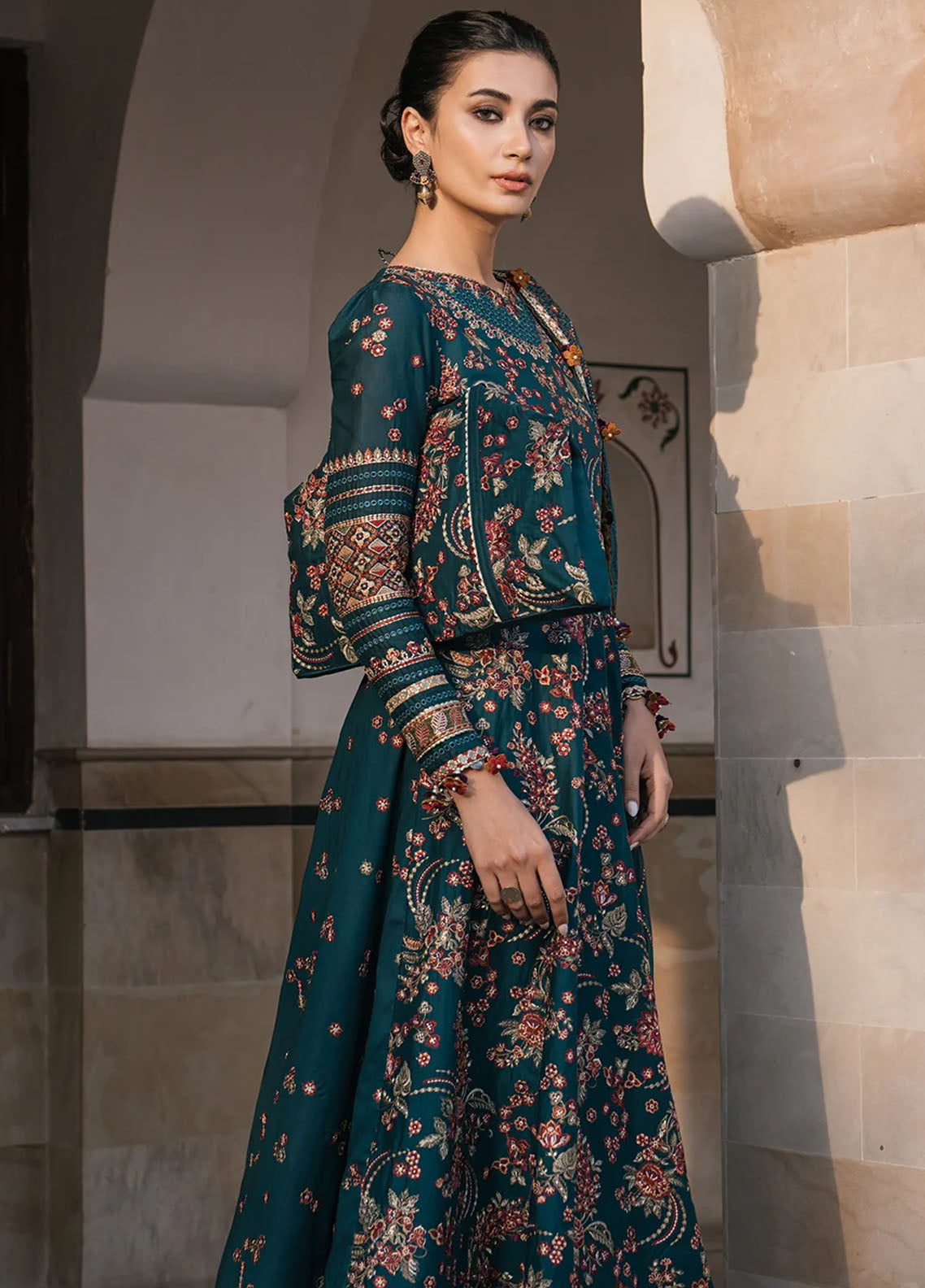 Shahkaar by Jazmin Eid Festive Lawn Collection 2024 D-16