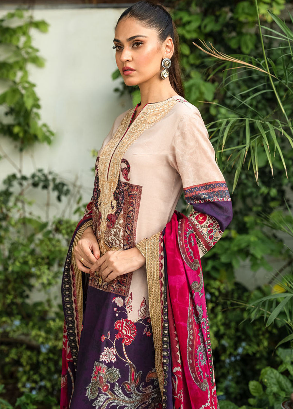 Shamaeel Ansari Pret Printed Lawn 3 Piece Suit LP-03