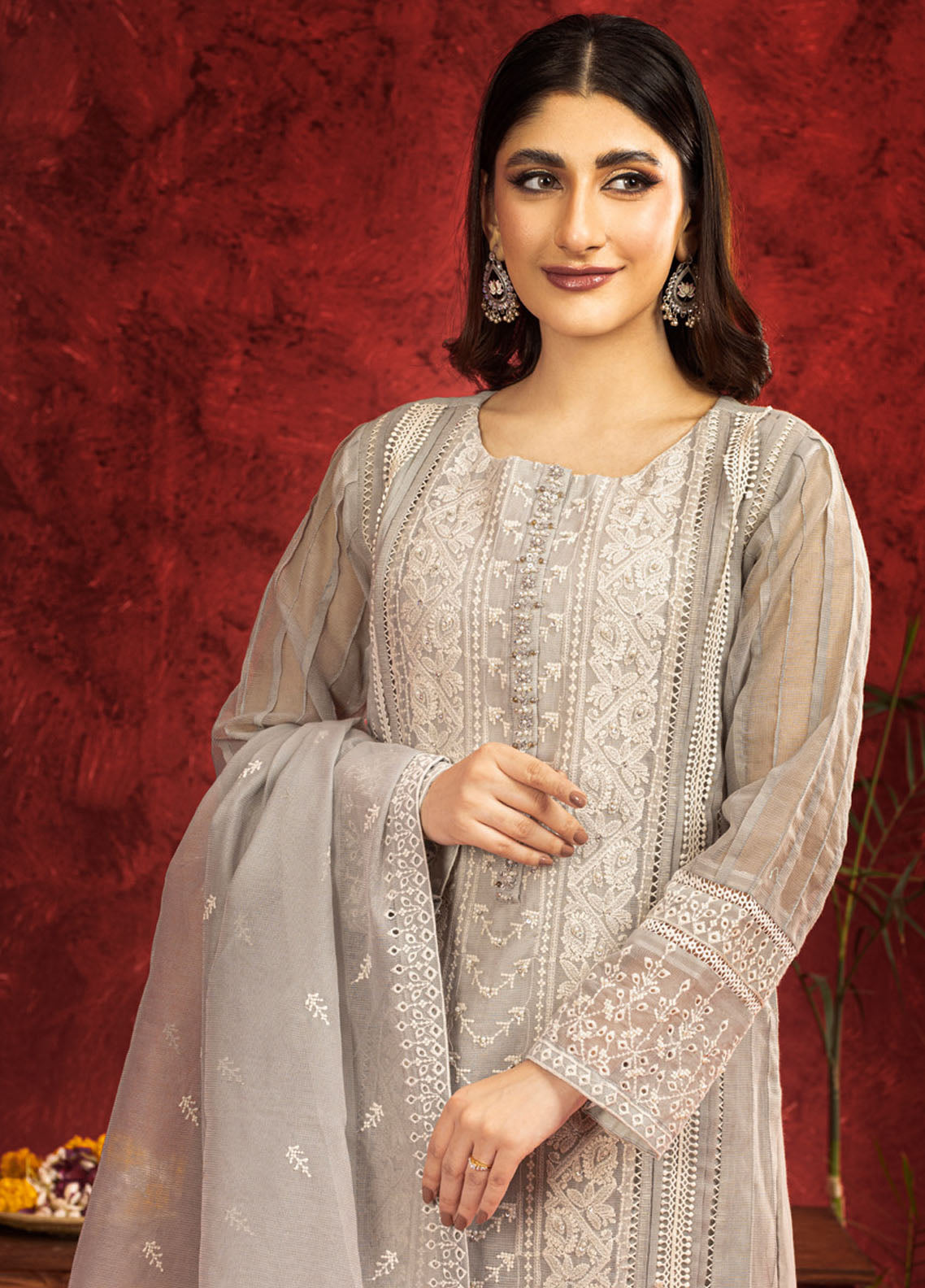 Shamooz Pret Embroidered Khaadi Net 3 Piece Suit SEM-0661