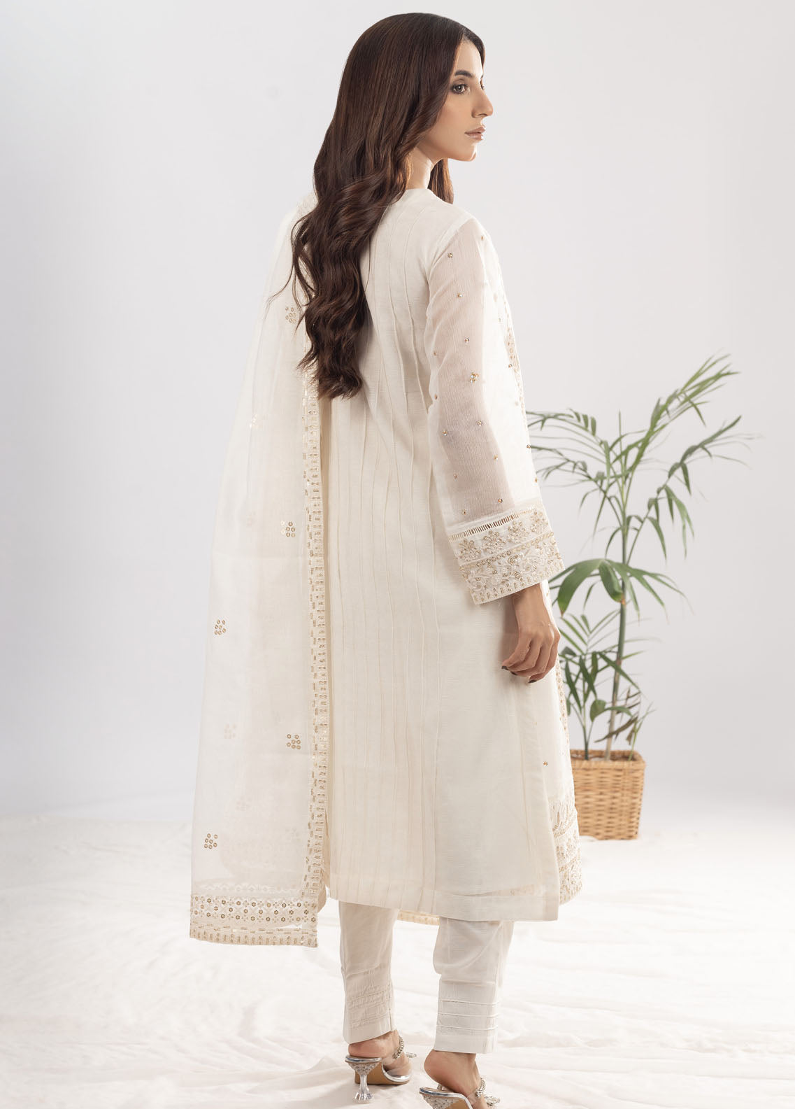 Shamooz Pret Formal Khaadi Net 3 Piece Suit SEM-0612 Glam White