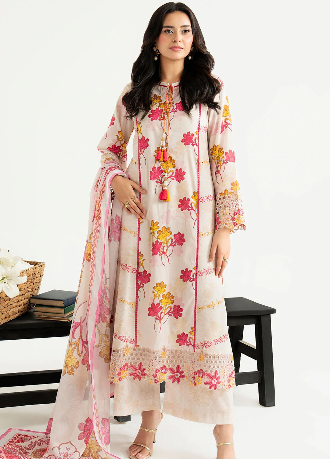 Sifa by Imrozia Pret Embroidered Lawn 3 Piece Suit SP-95 Nysa
