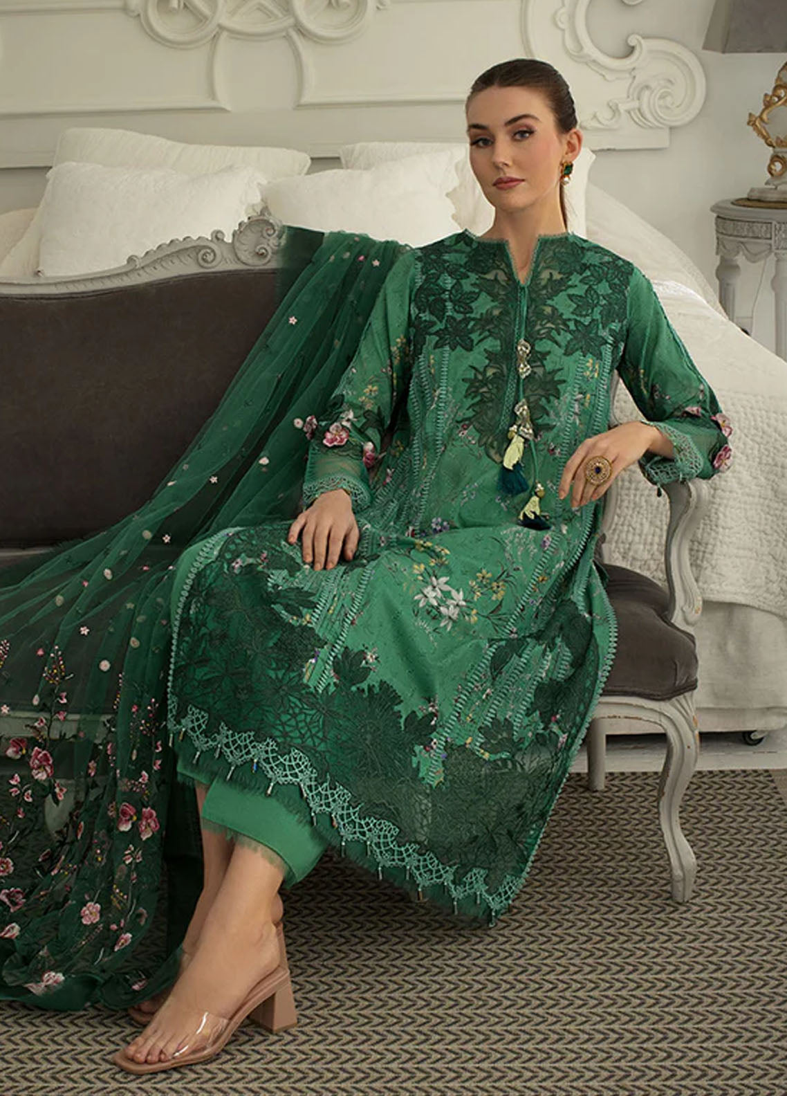 Sobia Nazir Luxury Lawn Collection 2024 15B