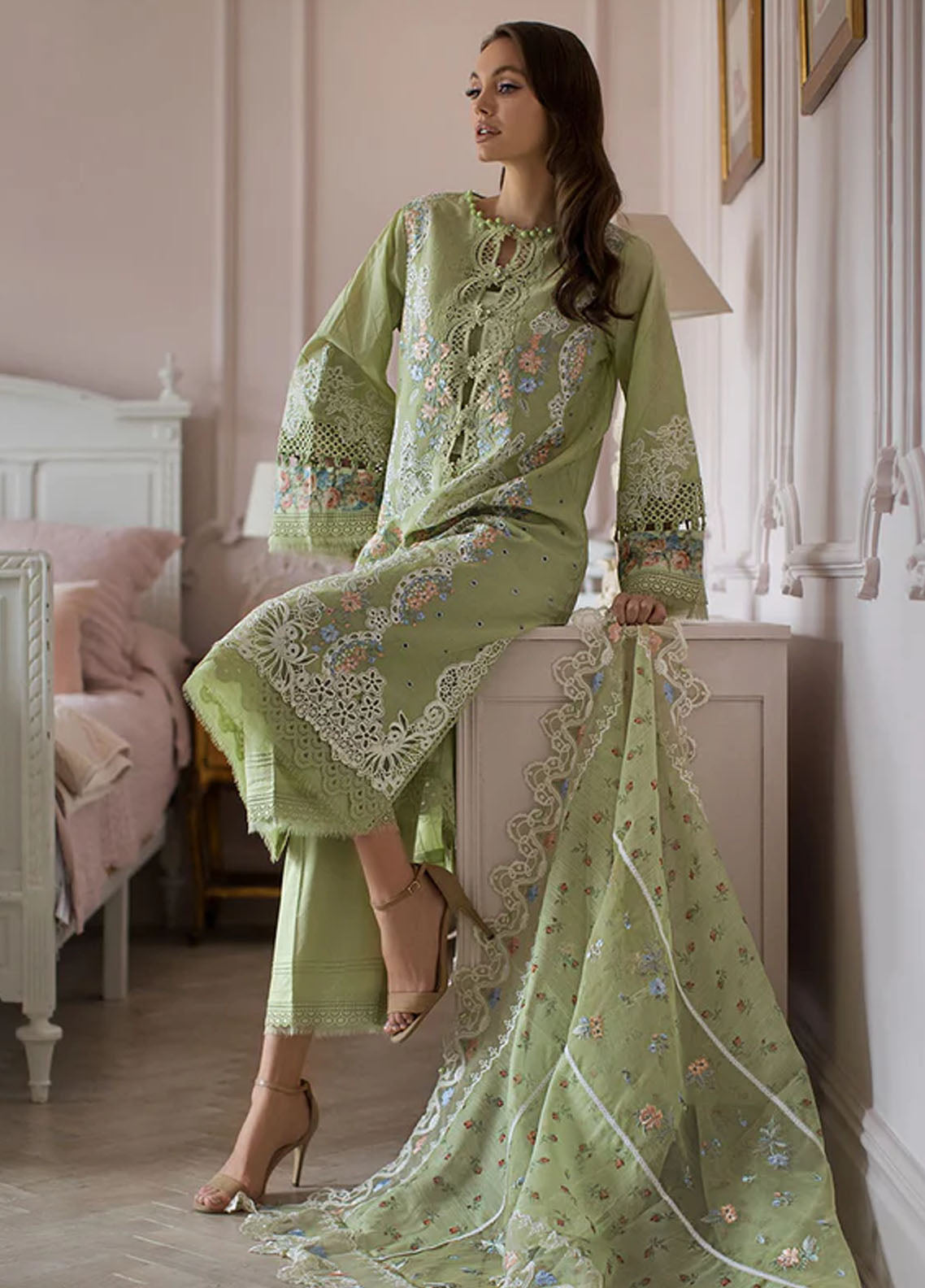 Sobia Nazir Luxury Lawn Collection 2024 4A