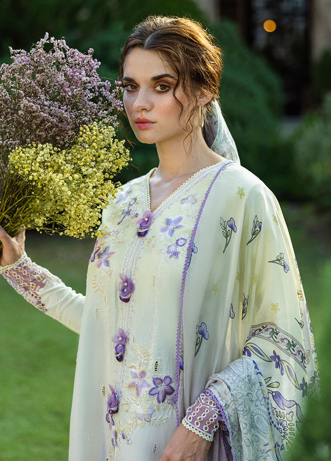 Solace Ombre by Mushq Chikankari Lawn Suit Unstitched 3 Piece D-01 Gioia