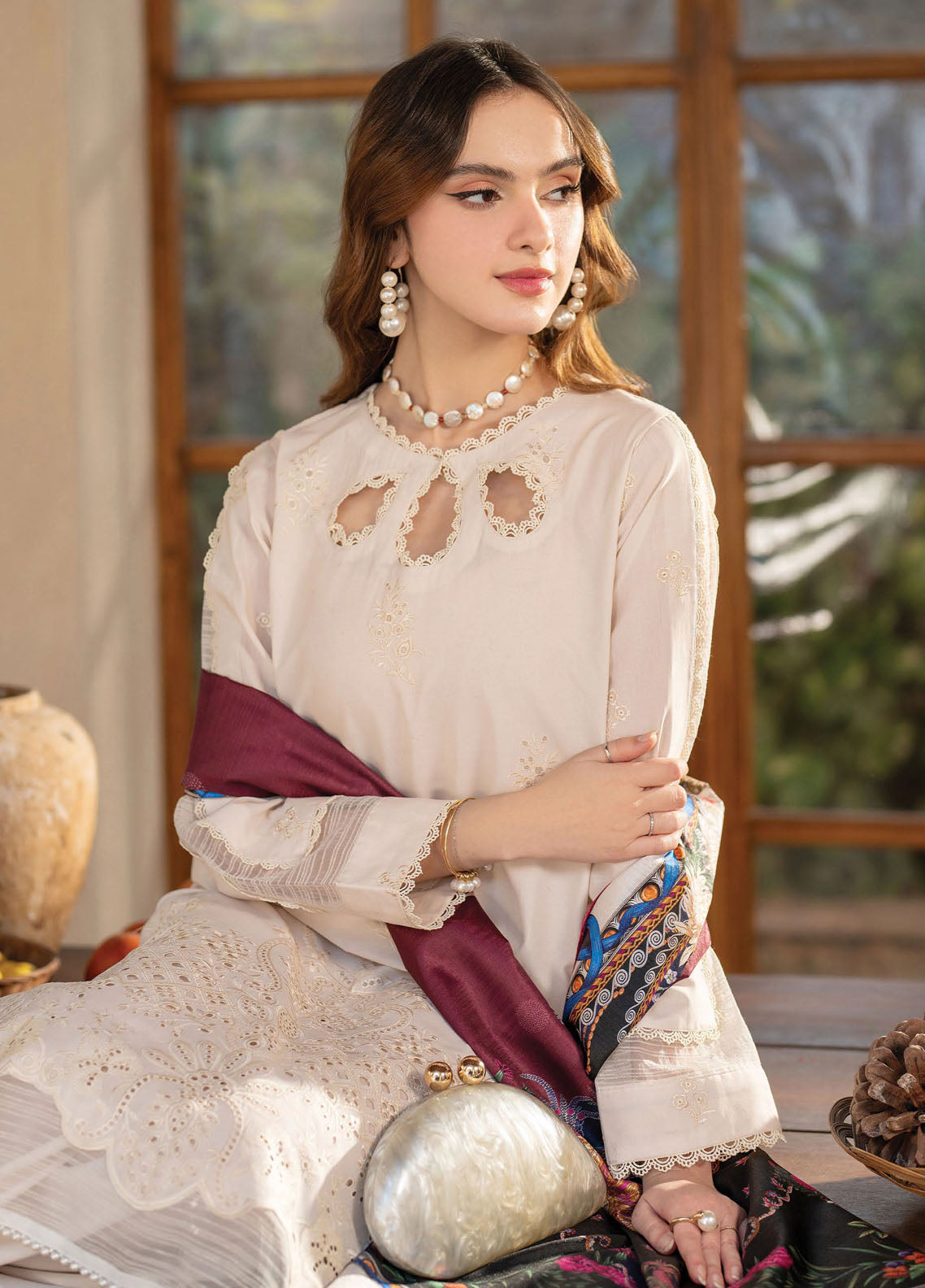 Stella by Mahnur Embroidered Lawn Suit Unstitched 3 Piece D4 B - Luna