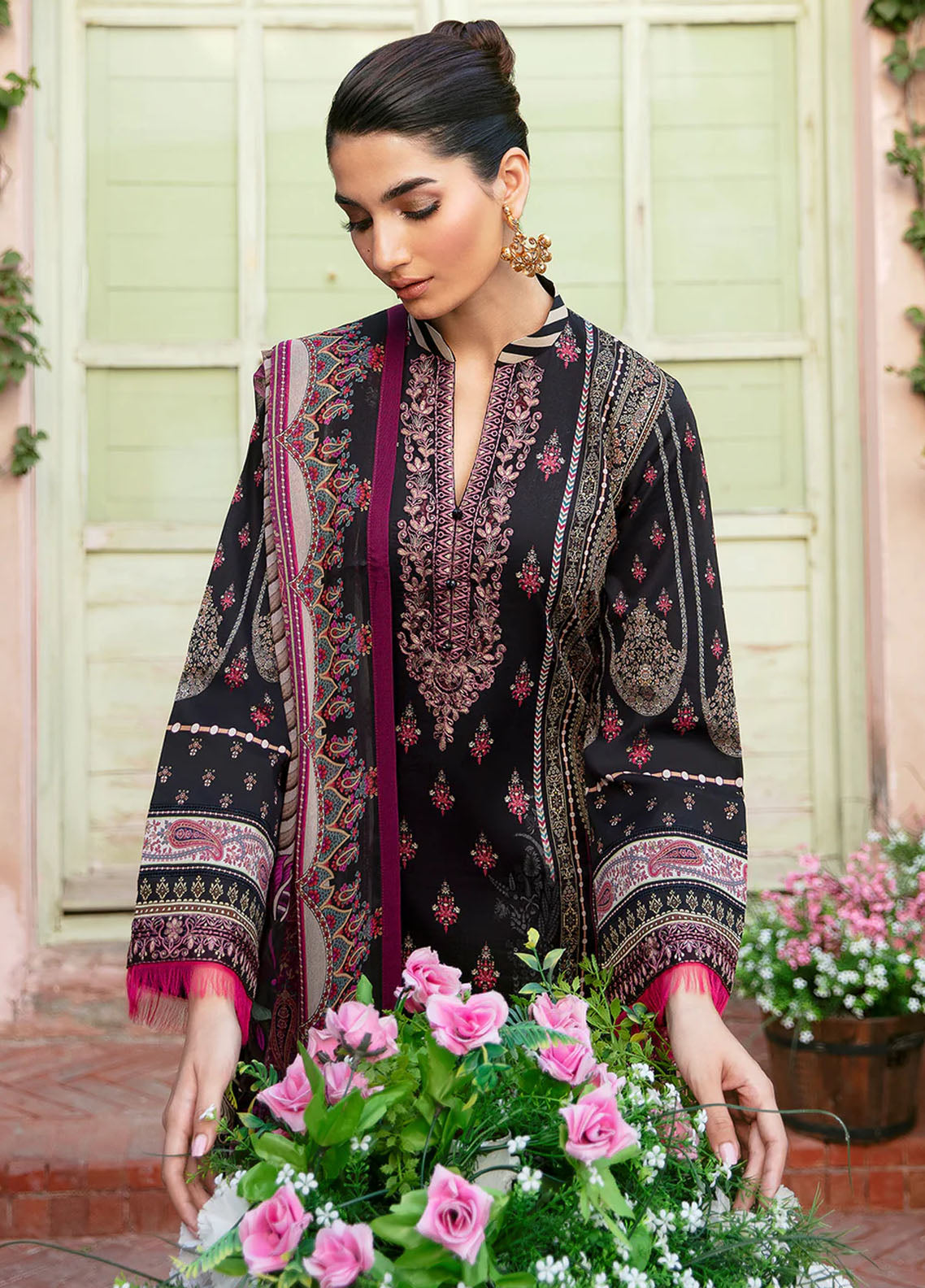 Summer Glow by Gulaal Unstitched Lawn Collection 2024 Vol-3 D-06 Andrea