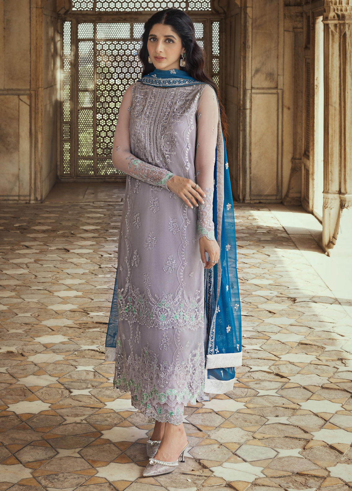 Tahra By Zainab Chottani Embroidered Luxury Festive Collection 2023 D-08 Nigar