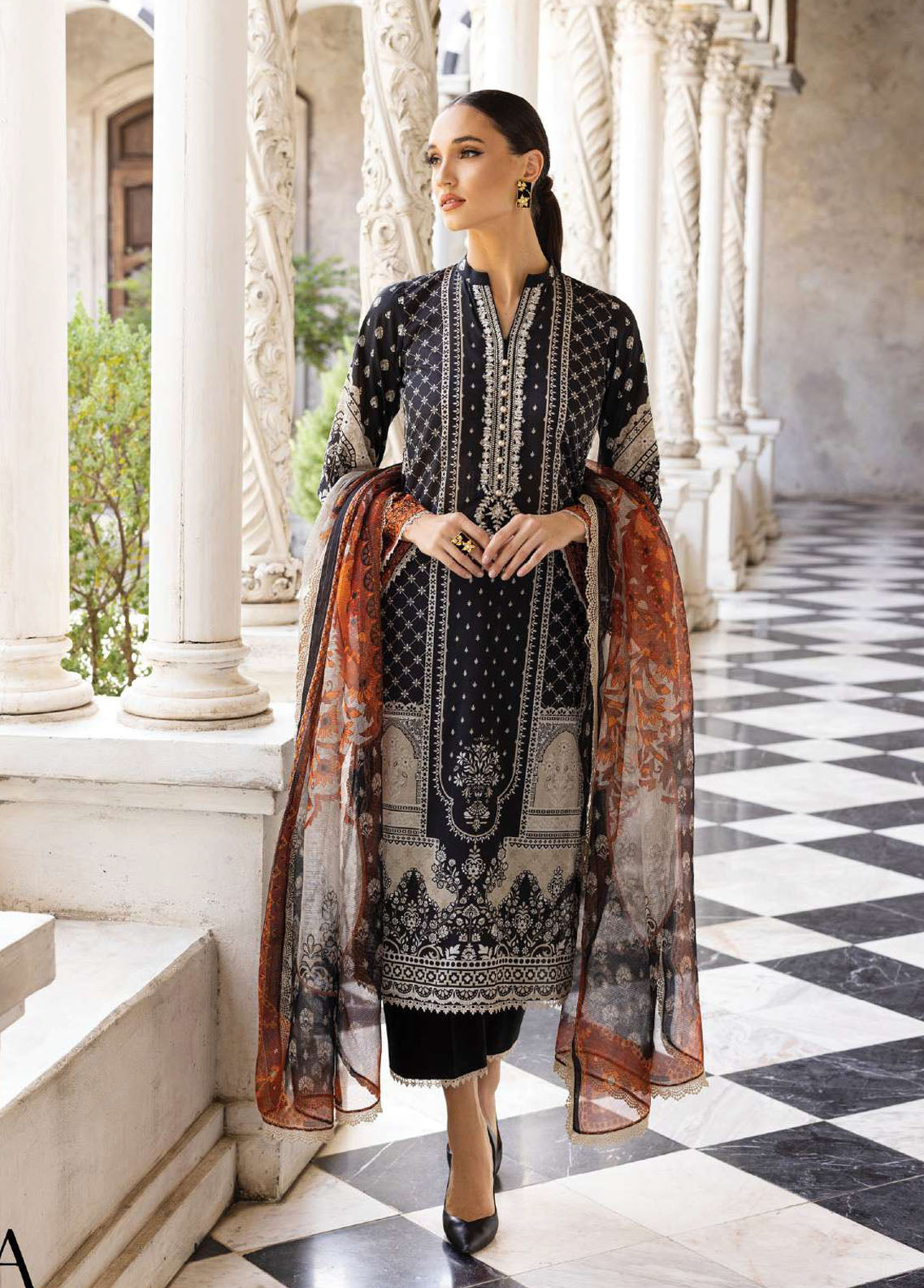 Tahra By Zainab Chottani Unstitched Lawn Collection 2023 Celestial Bliss 9A