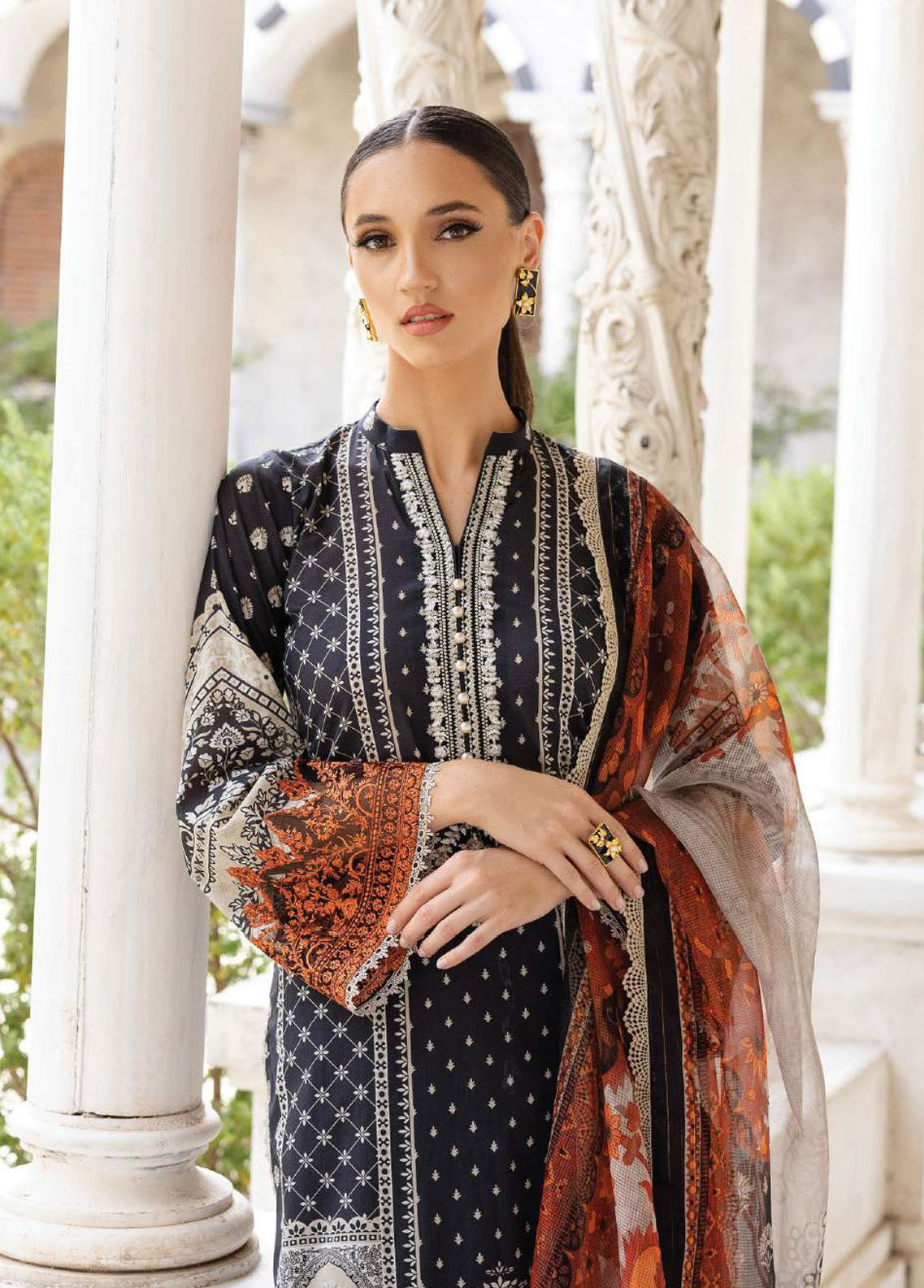 Tahra By Zainab Chottani Unstitched Lawn Collection 2023 Celestial Bliss 9A