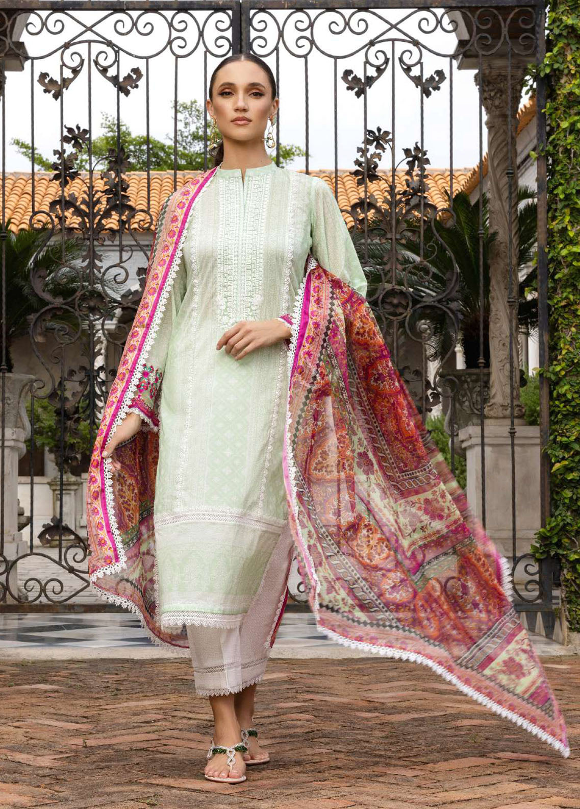 Tahra By Zainab Chottani Unstitched Lawn Collection 2023 Coraline 7A