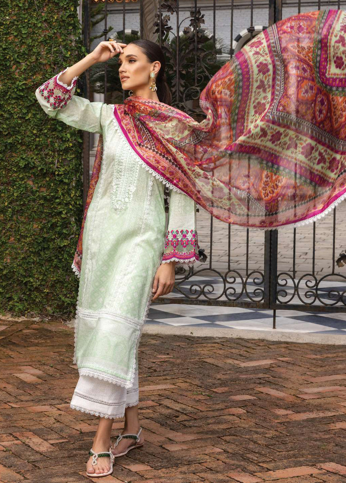 Tahra By Zainab Chottani Unstitched Lawn Collection 2023 Coraline 7A