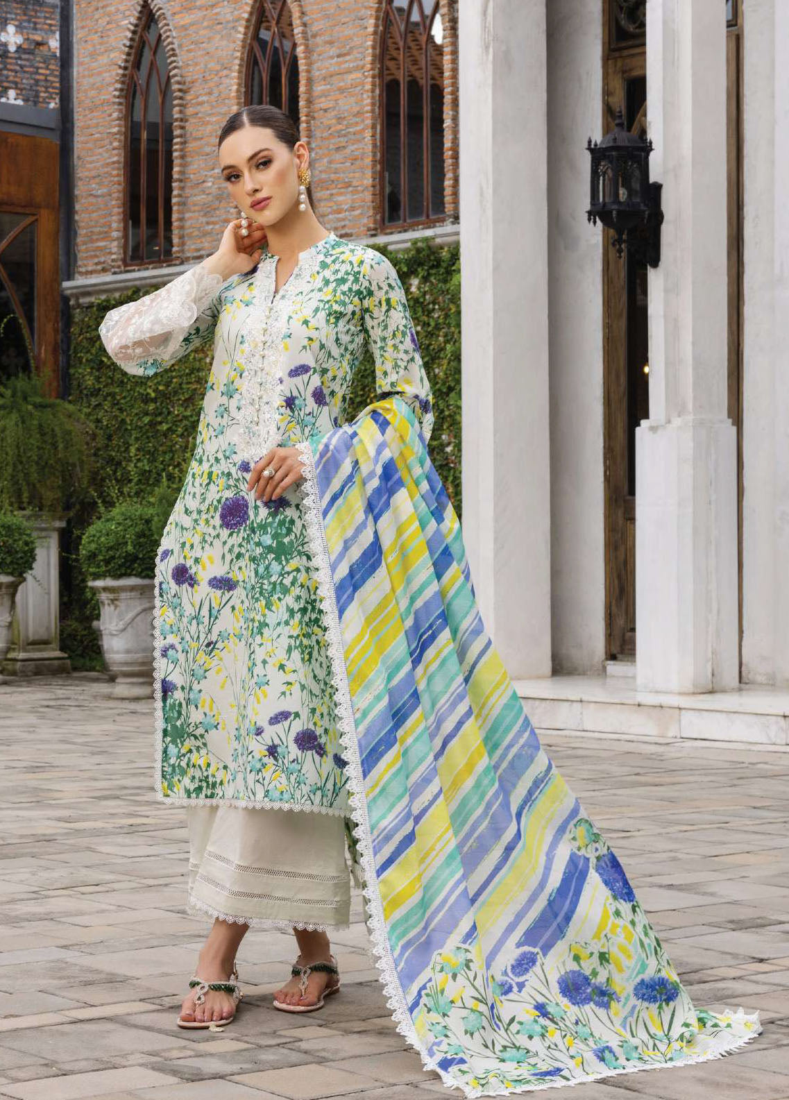 Tahra By Zainab Chottani Unstitched Lawn Collection 2023 Frosty Orchid 10A