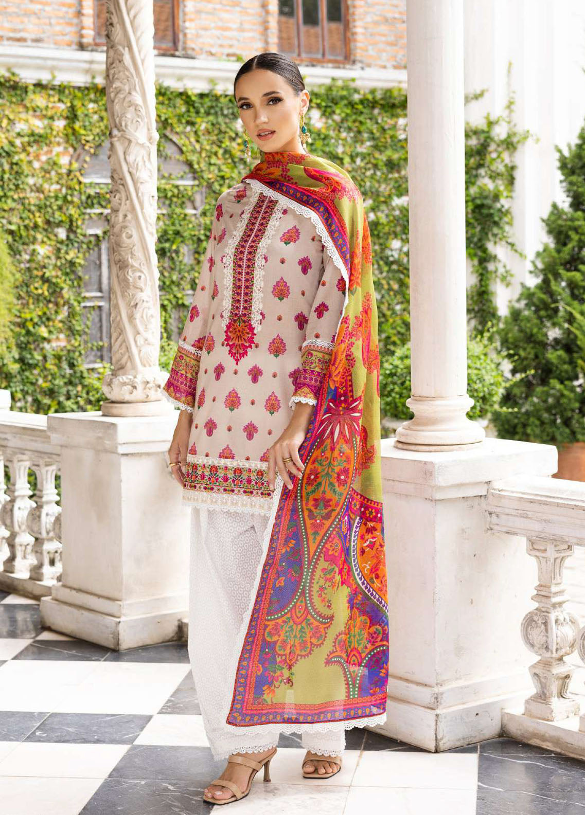 Tahra By Zainab Chottani Unstitched Lawn Collection 2023 Whipsy Lush 8B