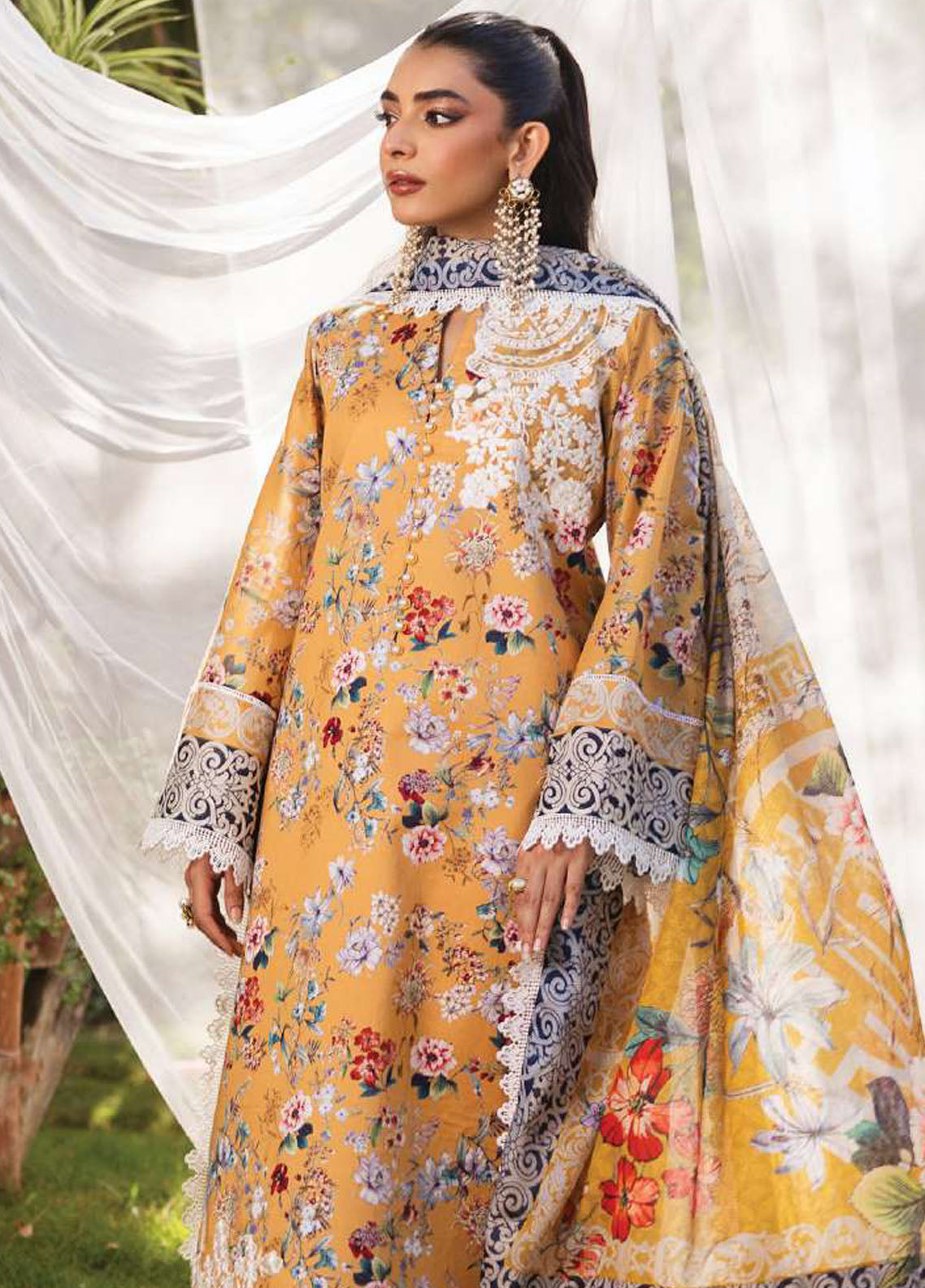 Tahra by Zainab Chottani Unstitched Lawn Collection 2024 2A Beeha