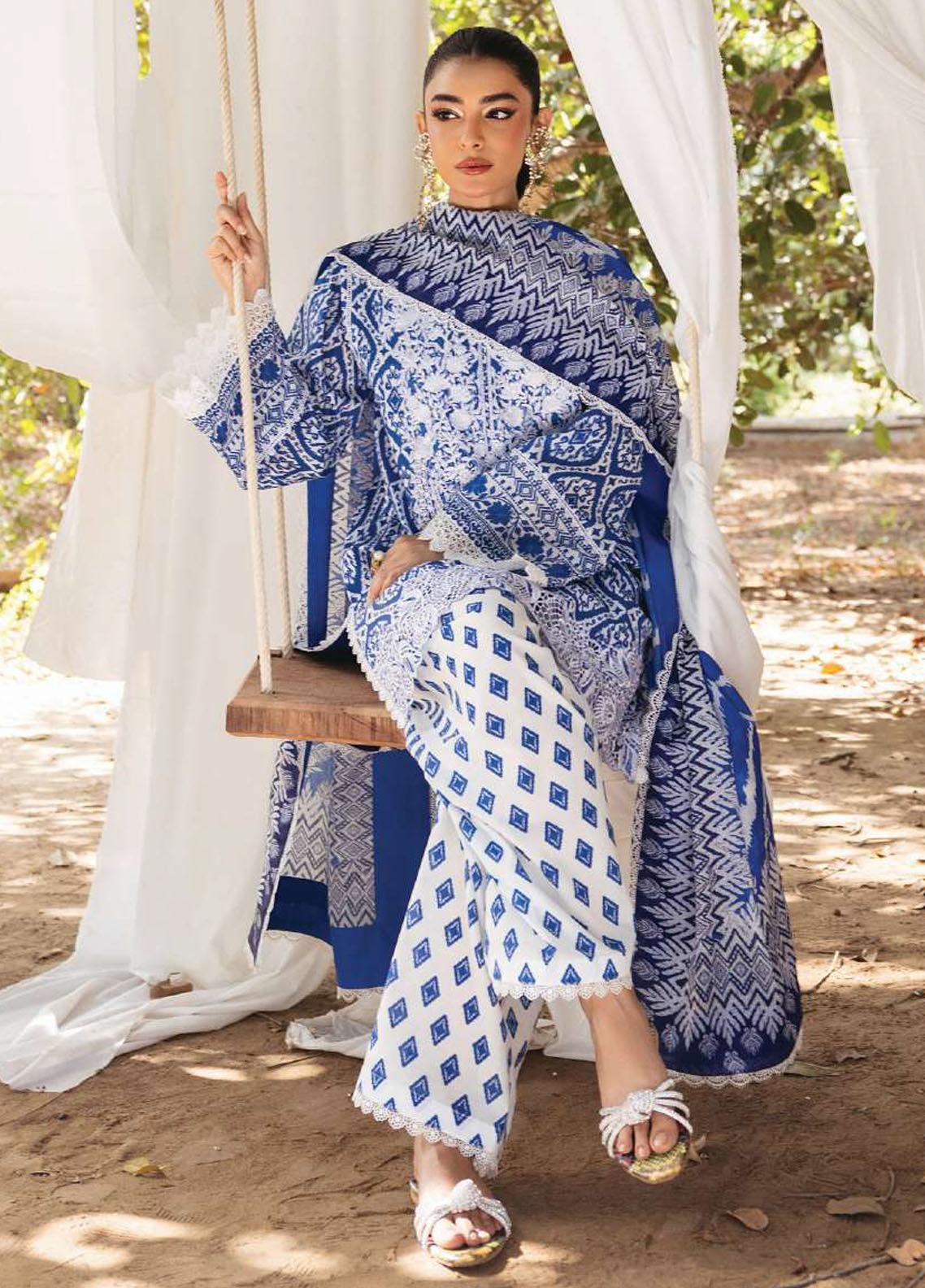 Tahra by Zainab Chottani Unstitched Lawn Collection 2024 4A Leena