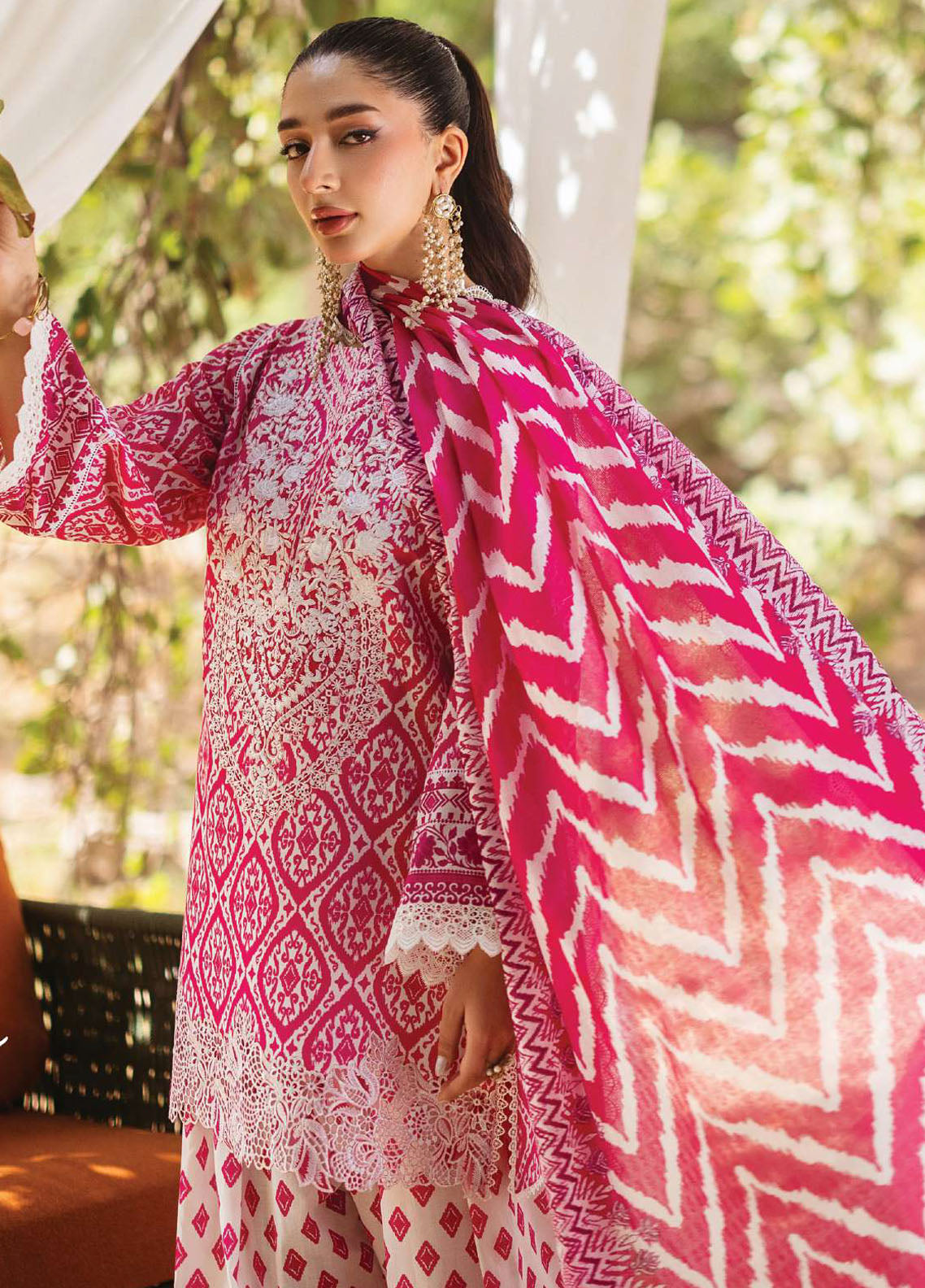 Tahra by Zainab Chottani Unstitched Lawn Collection 2024 4B Leena