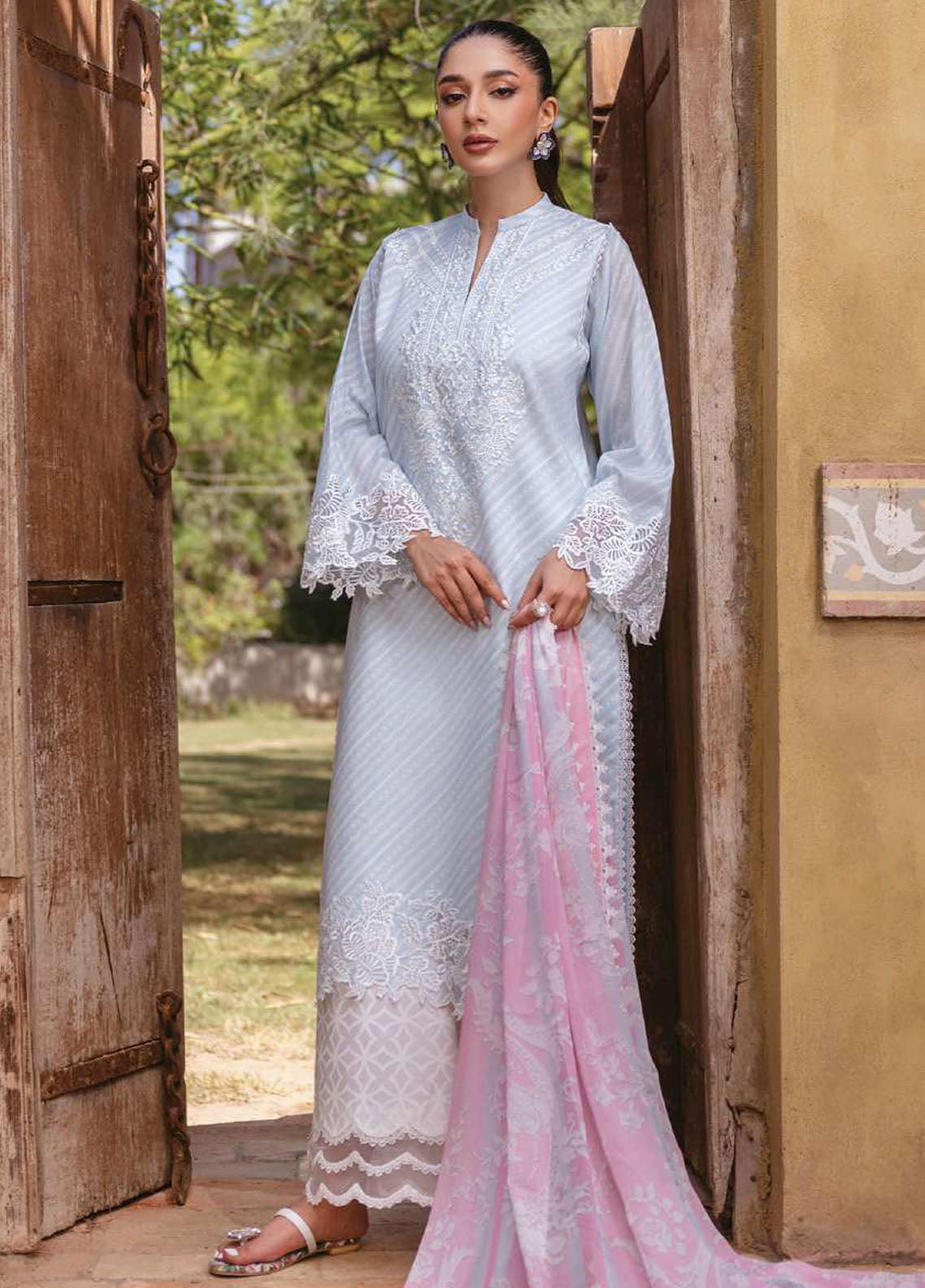 Tahra by Zainab Chottani Unstitched Lawn Collection 2024 9B Ruhae