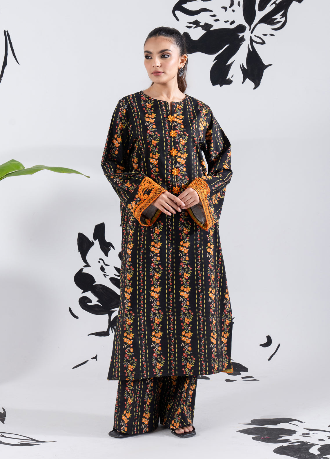 Tana Bana Pret Printed Lawn 2 Piece Suit GLV1-01