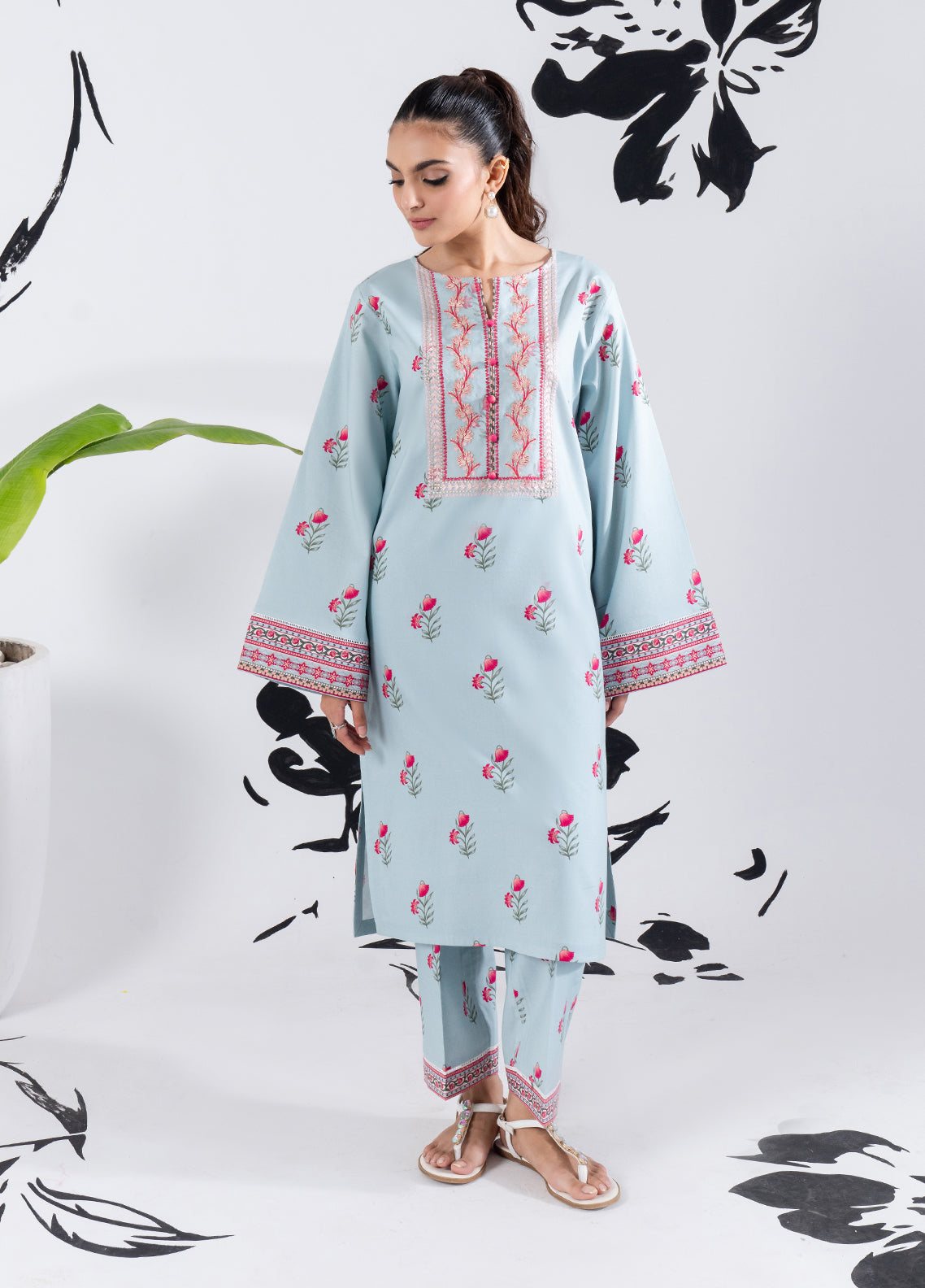 Tana Bana Pret Printed Lawn 2 Piece Suit GLV1-05