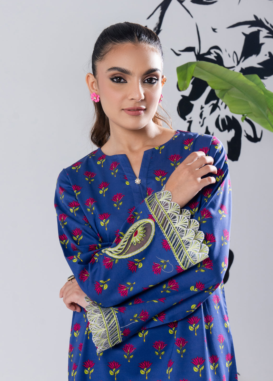 Tana Bana Pret Printed Lawn 2 Piece Suit GLV1-11