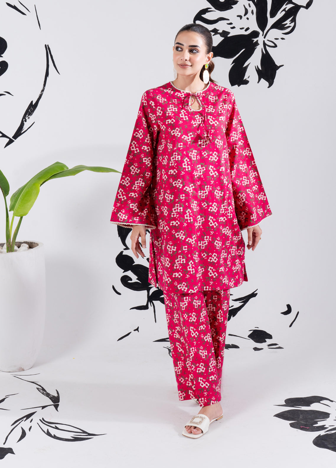 Tana Bana Pret Printed Lawn 2 Piece Suit GLV2-01