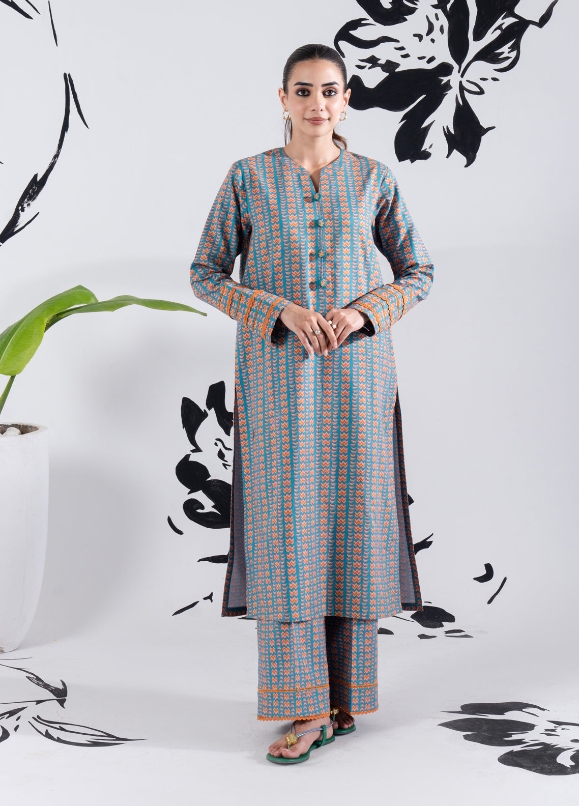 Tana Bana Pret Printed Lawn 2 Piece Suit GLV2-04